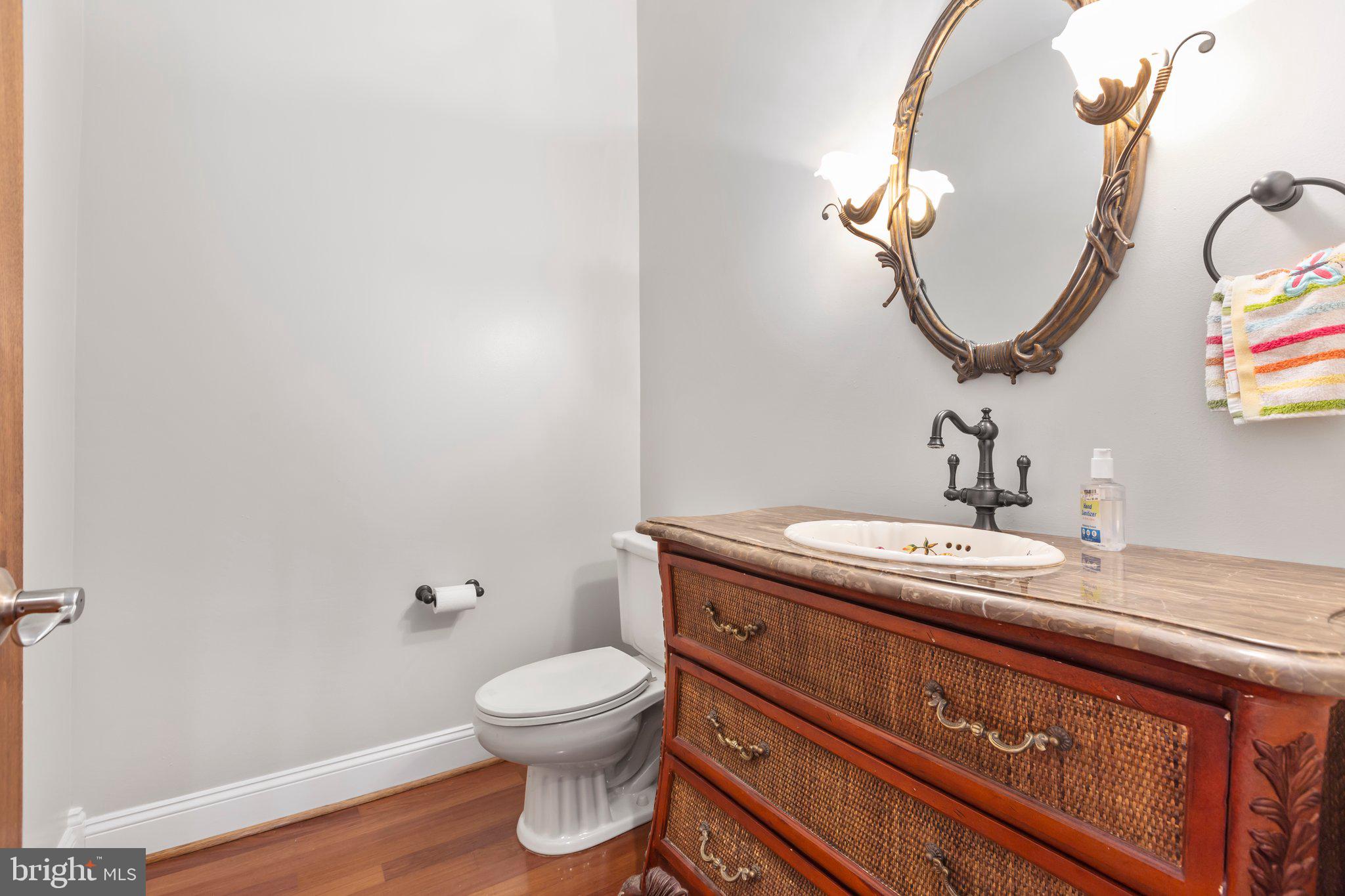 PEACOCK STATION - Residential