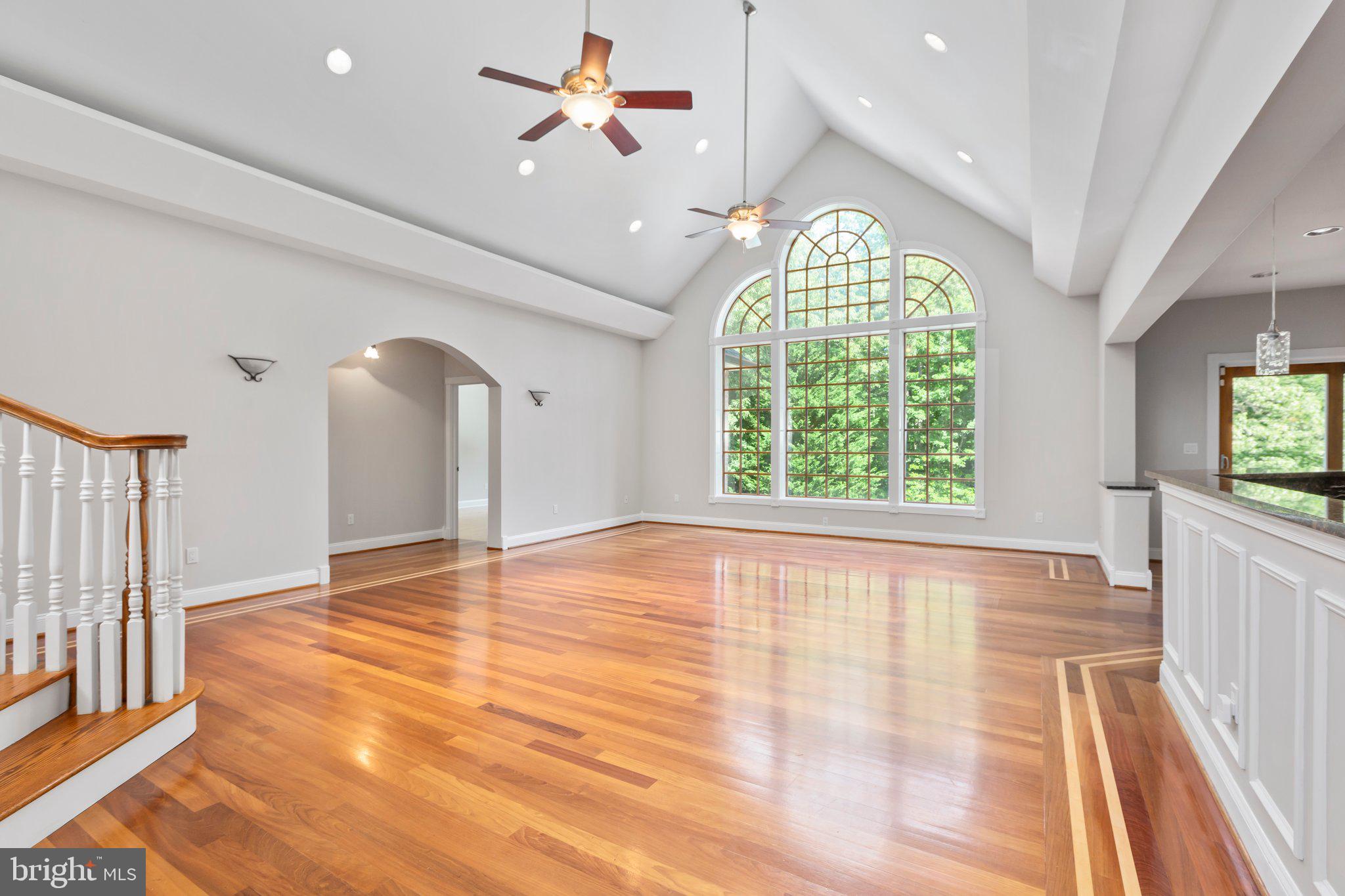 PEACOCK STATION - Residential