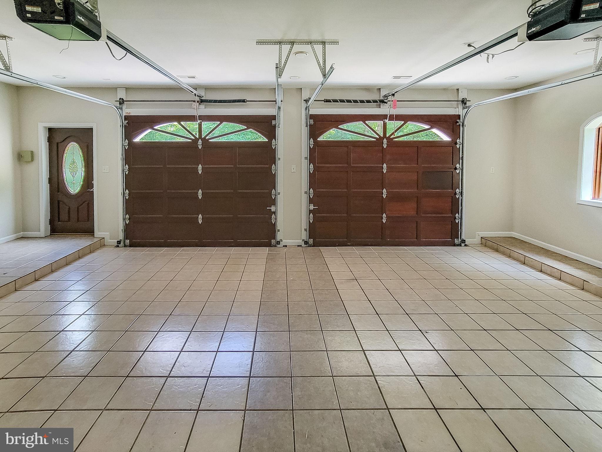 PEACOCK STATION - Residential