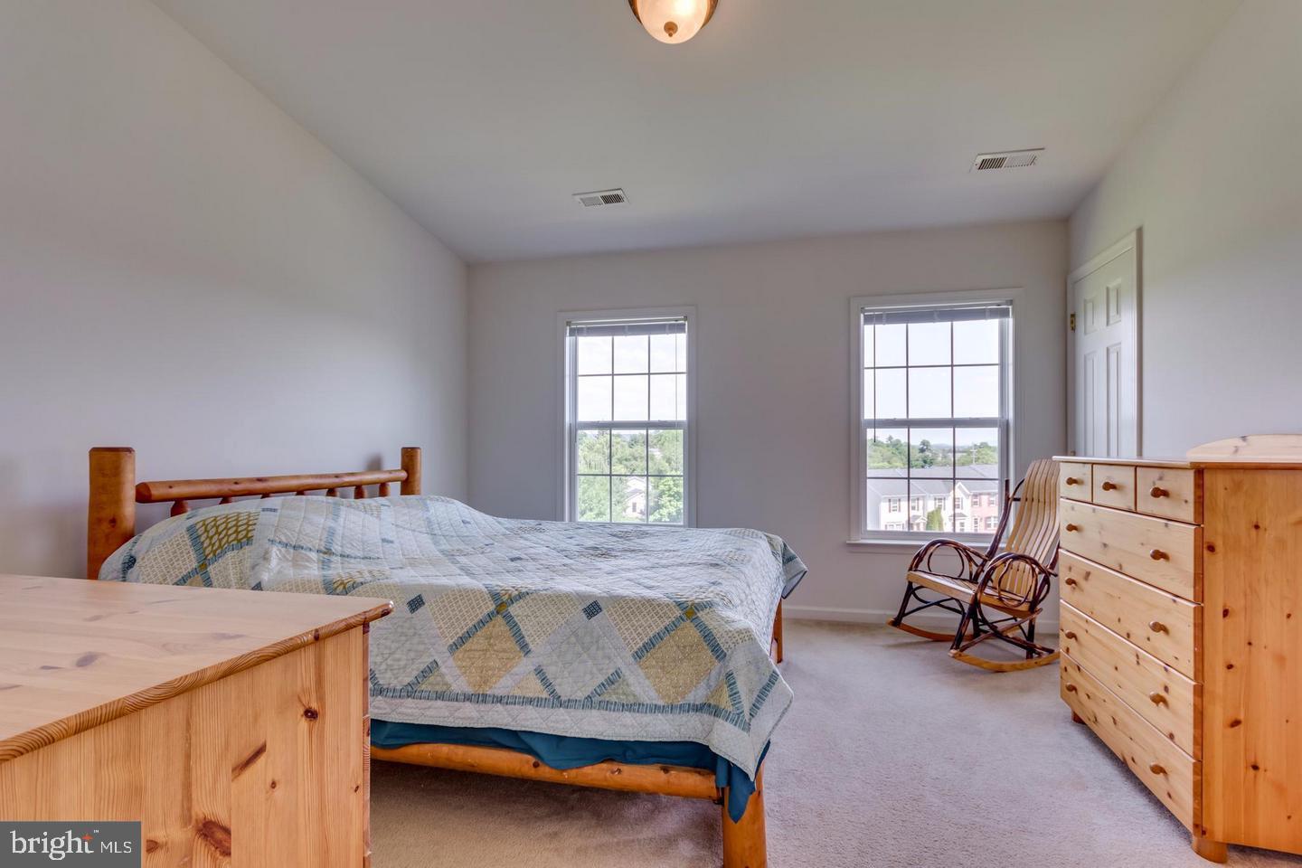 PRENTISS POINT - Residential