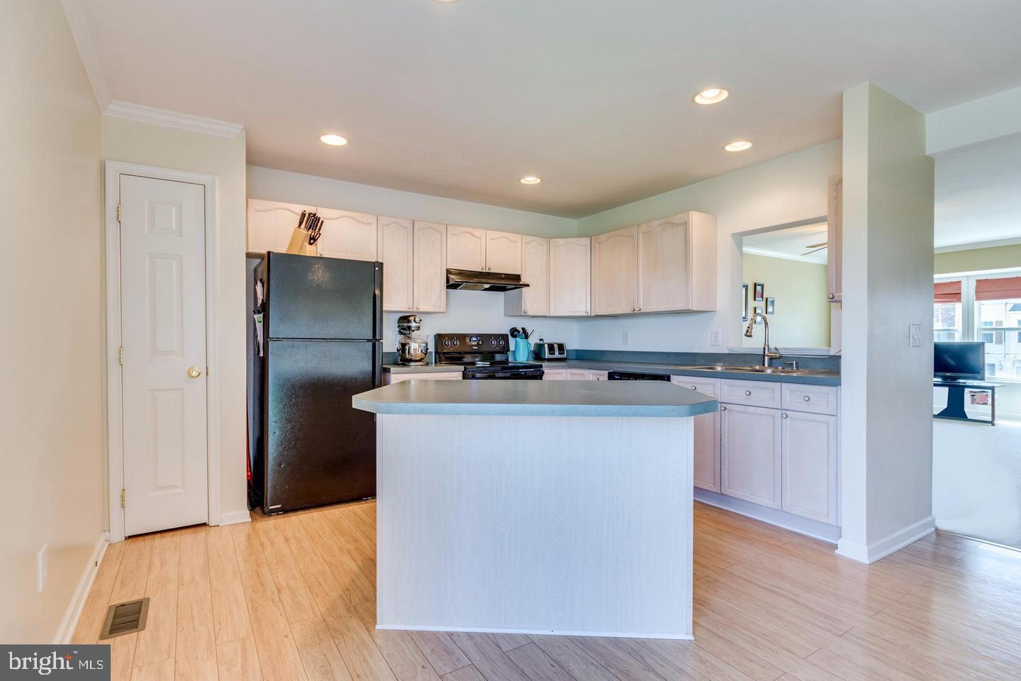 PRENTISS POINT - Residential