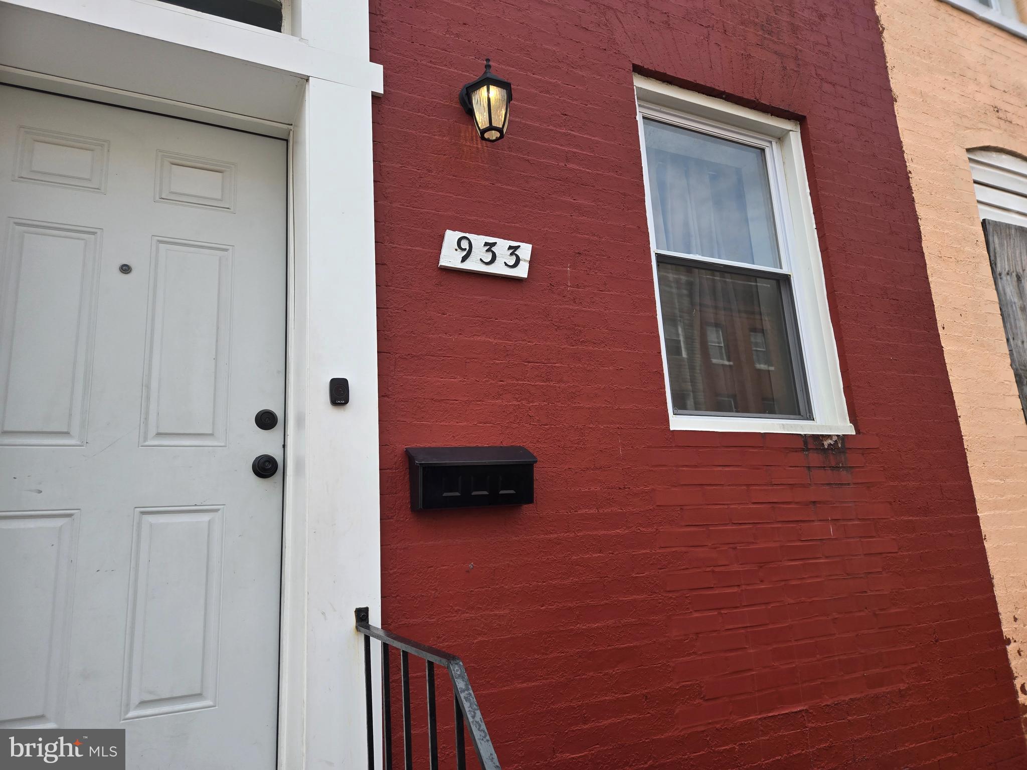 Great Investment Opportunity – Currently Rented for $1,500/Month!
Welcome to 933 Bennett Place, a beautifully renovated 3-story, 4-bedroom, 1.5-bathroom row home nestled in the heart of West Baltimore’s historic Harlem
Park neighborhood. This property was fully rehabbed in 2020 with quality finishes, making it a perfect turnkey investment.
Inside, you'll find a spacious and modern layout featuring durable laminate flooring, stainless steel appliances, stylish fixtures, and neutral tones that
appeal to today's renters. The open-concept main level offers large living and dining areas, a convenient powder room, and an updated kitchen that truly is the
heart of the home.
Upstairs, you'll find two generously sized bedrooms on each floor, all filled with natural light and offering ample closet space. The full bathroom is located
on the top level, just beyond a cozy upper landing.