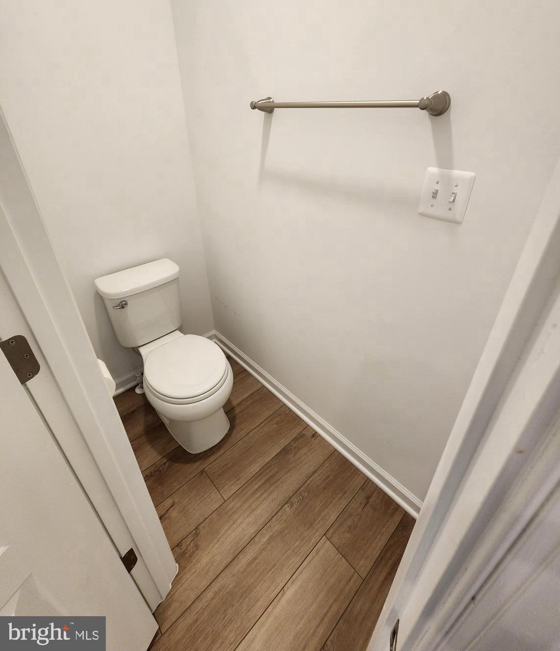 MARTINSBURG STATION - Residential Lease