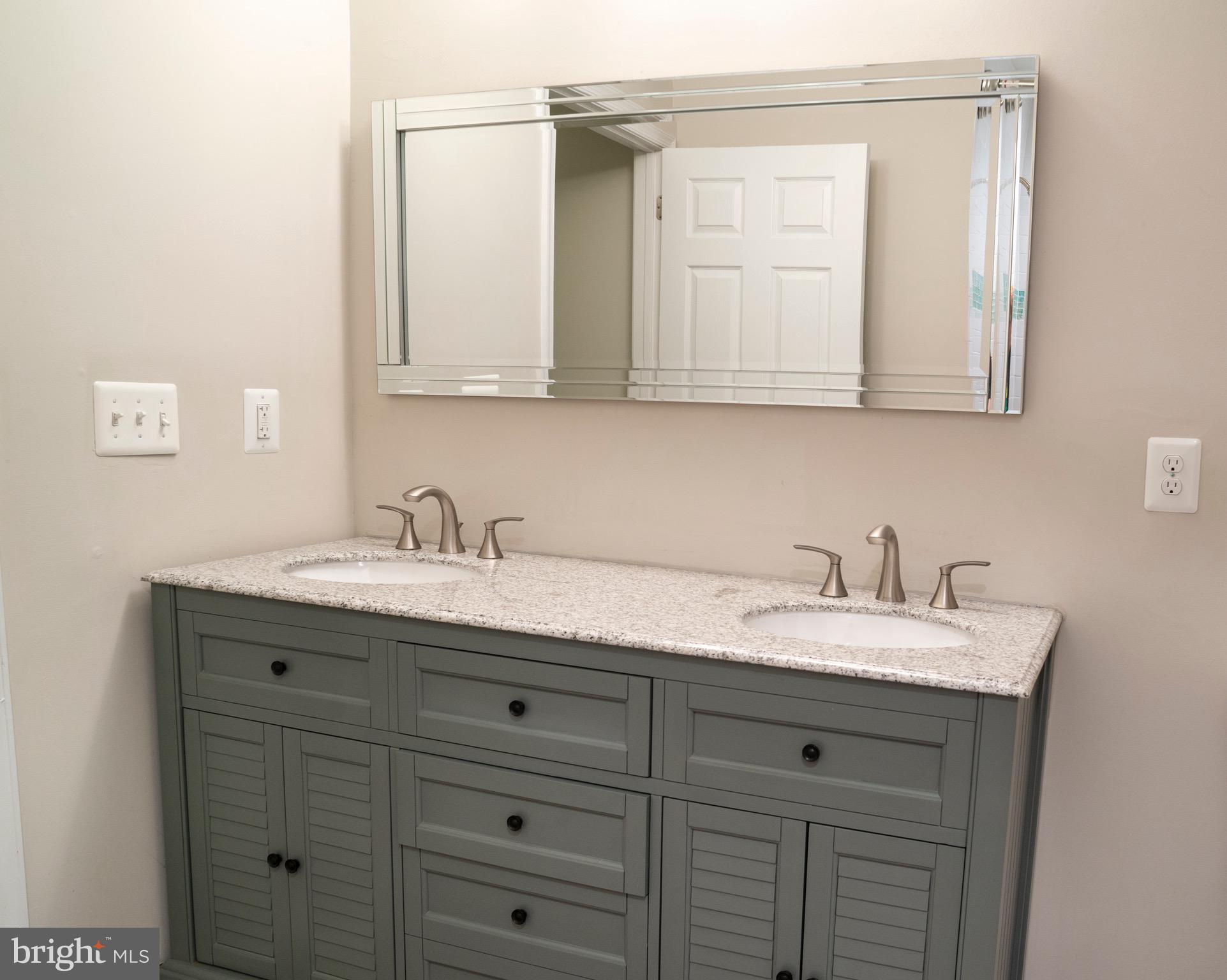 IDLEWYLDE - Residential