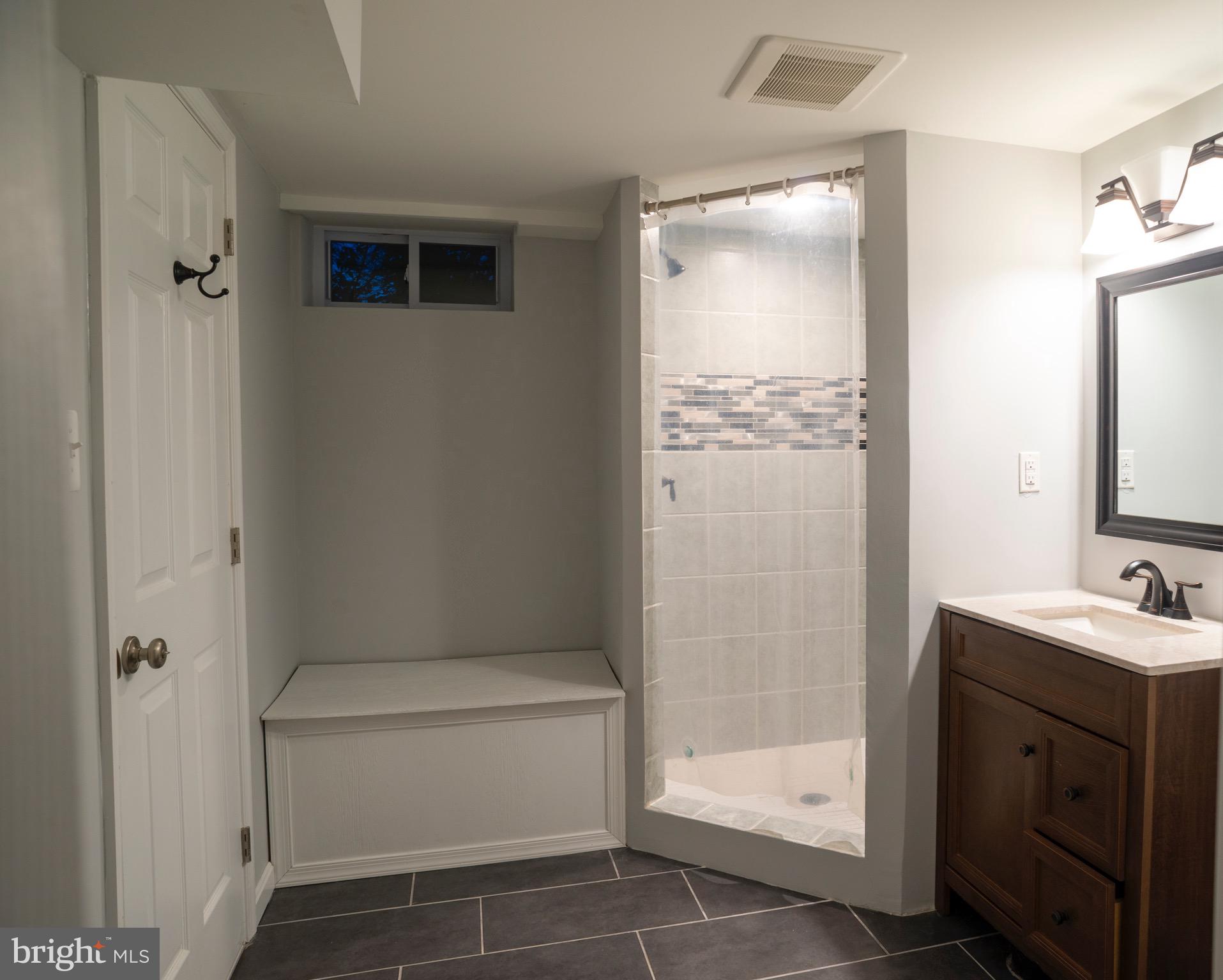 IDLEWYLDE - Residential