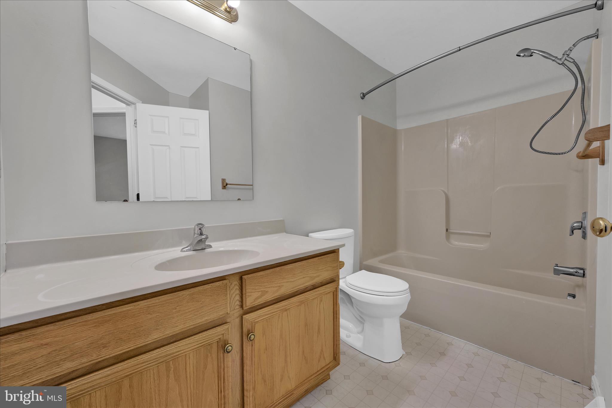 FARMBROOK - Residential