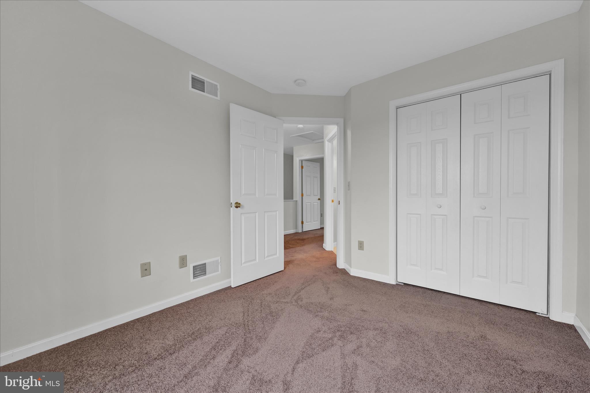 FARMBROOK - Residential