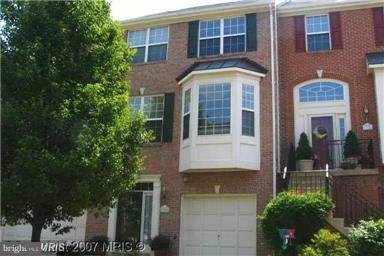 BELMONT CENTER - Residential Lease