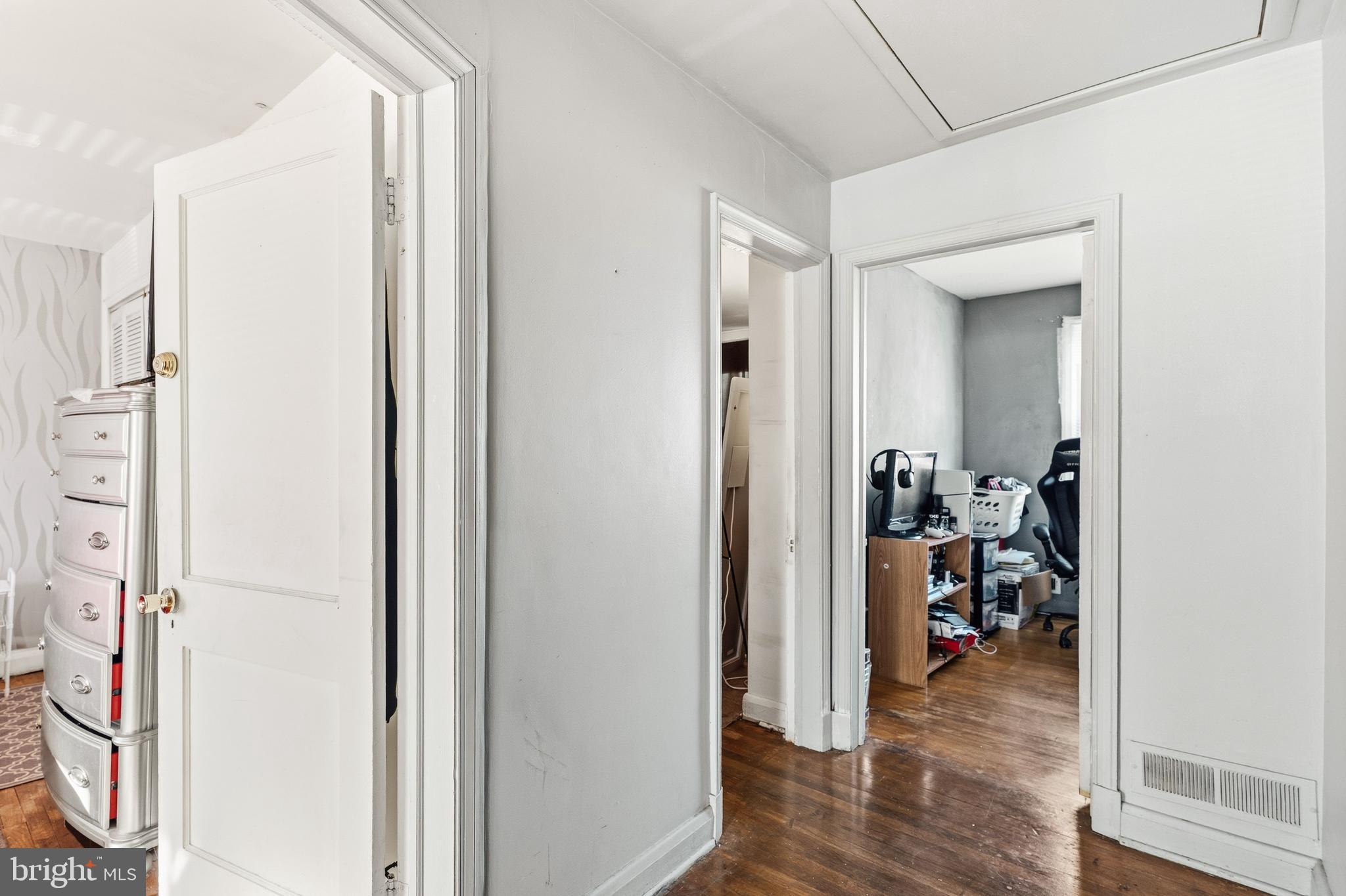 EDMONDSON HEIGHTS - Residential