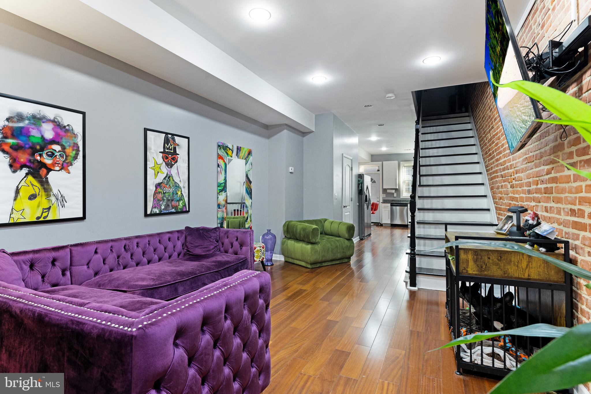 EAST MONUMENT HISTORIC DISTRICT - Residential