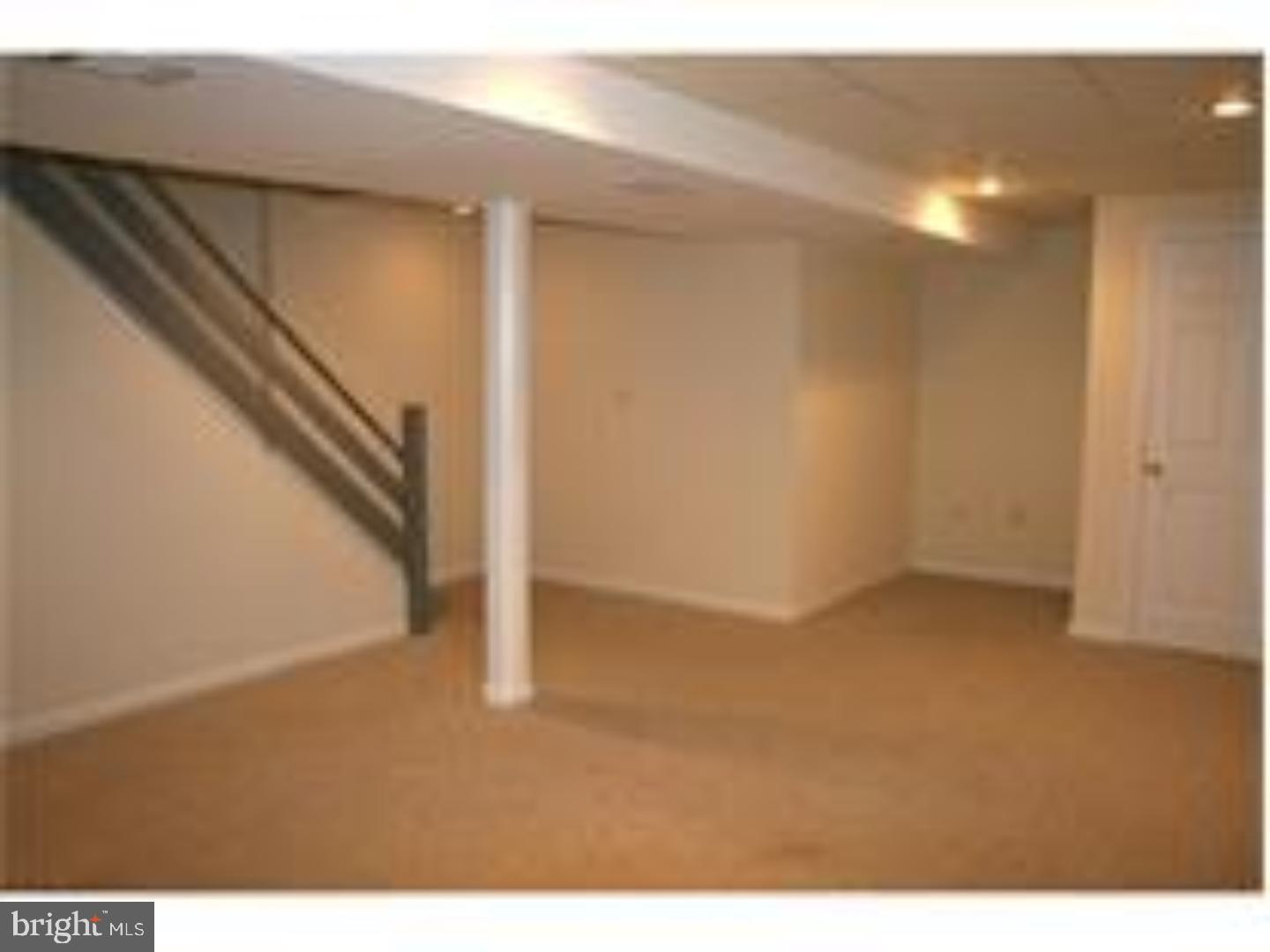 CROWN POINTE - Residential Lease