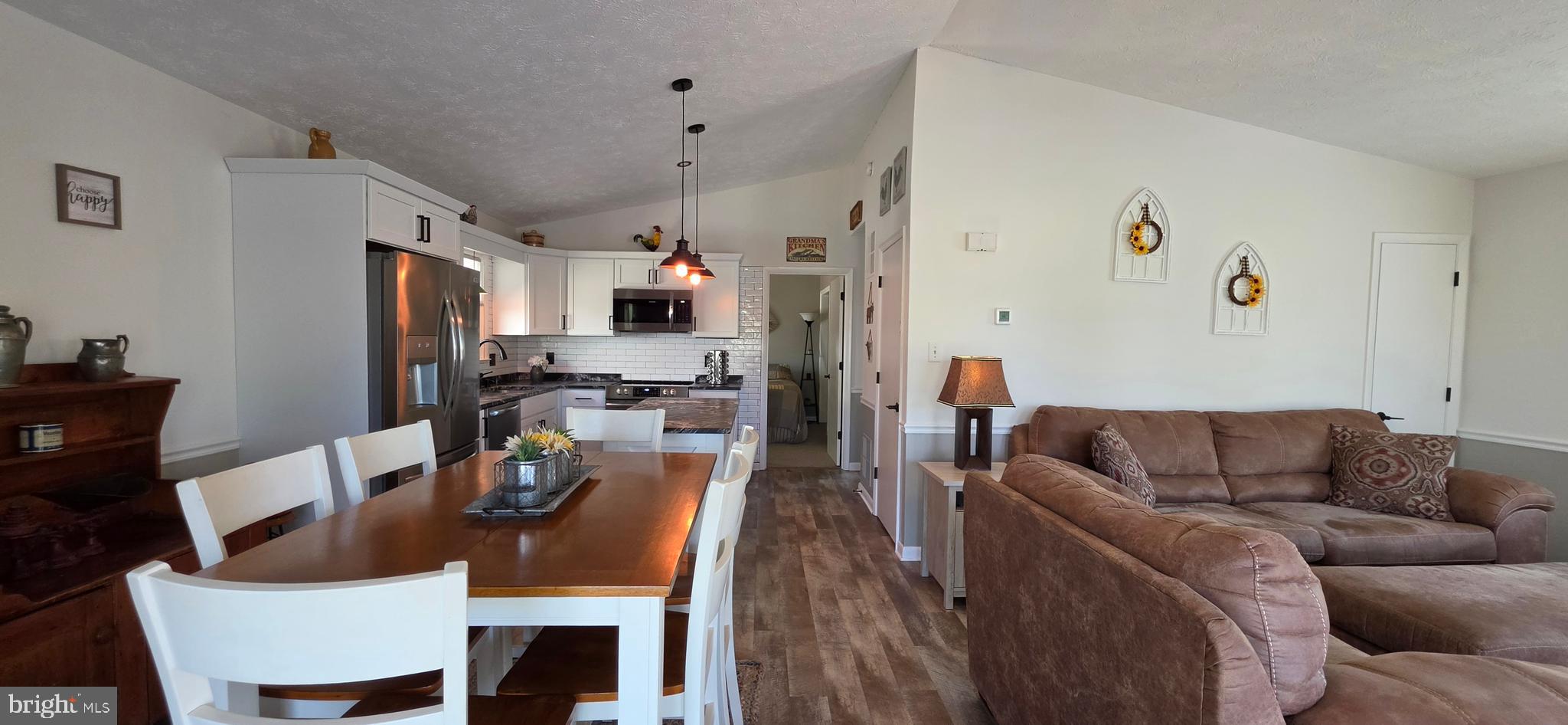 BLUE RIDGE SHORES - Residential