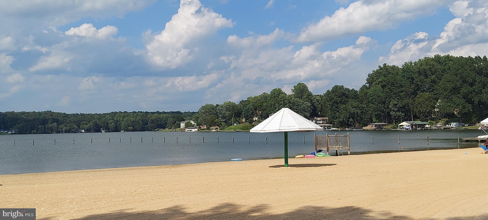 BLUE RIDGE SHORES - Residential