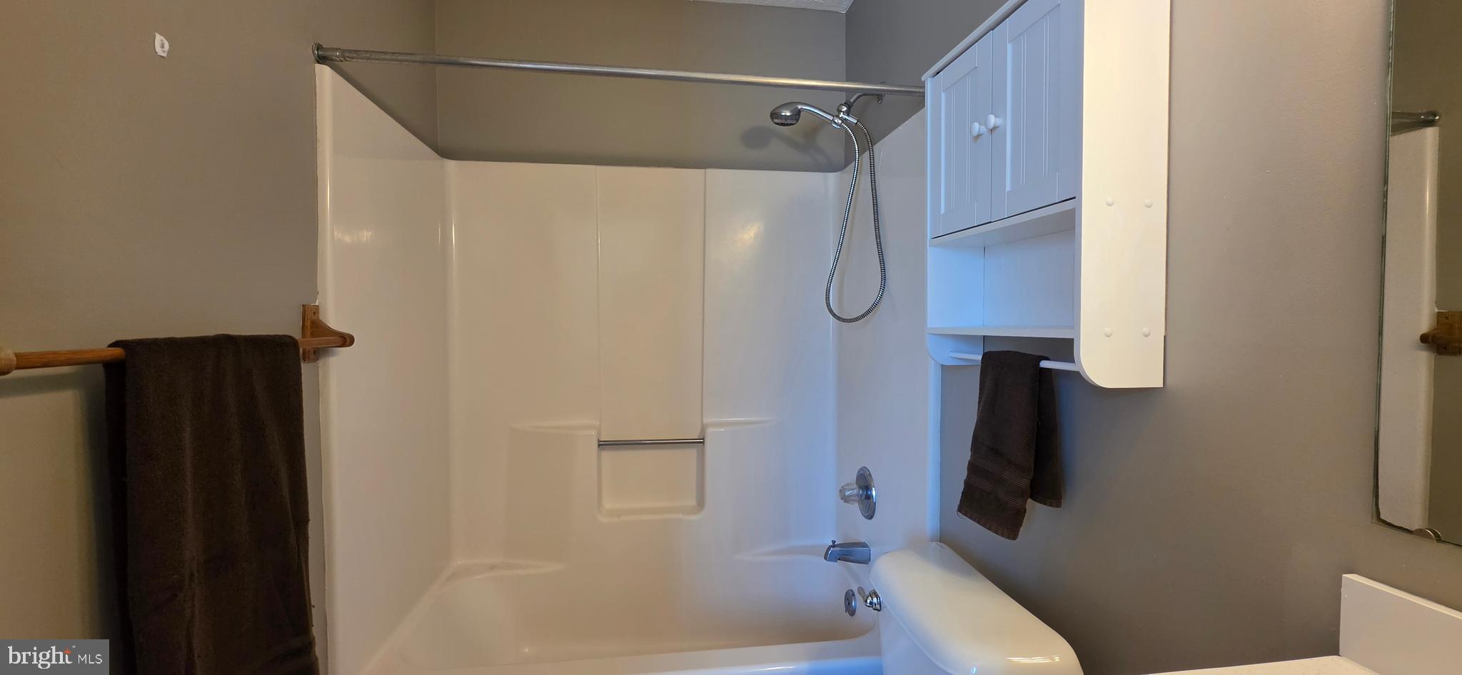 BLUE RIDGE SHORES - Residential