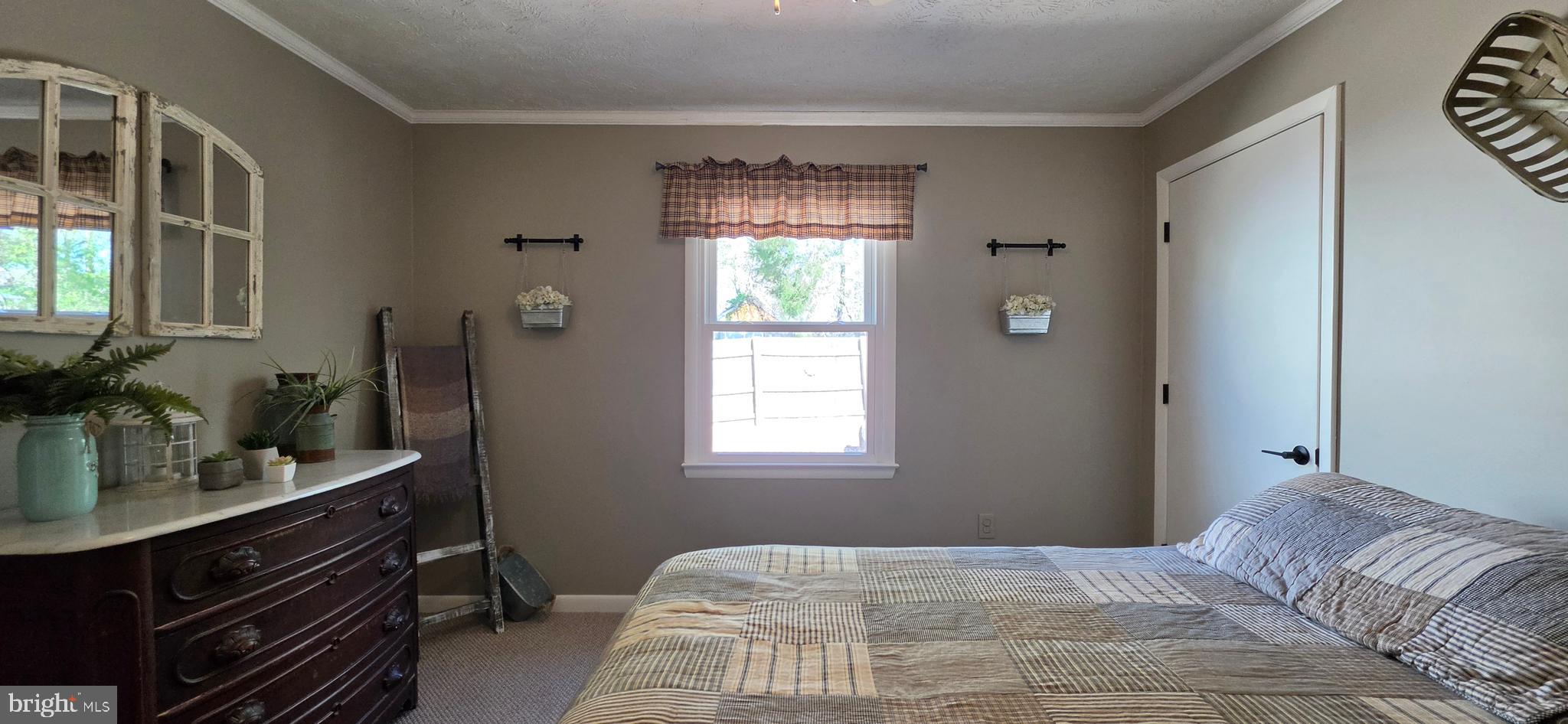 BLUE RIDGE SHORES - Residential