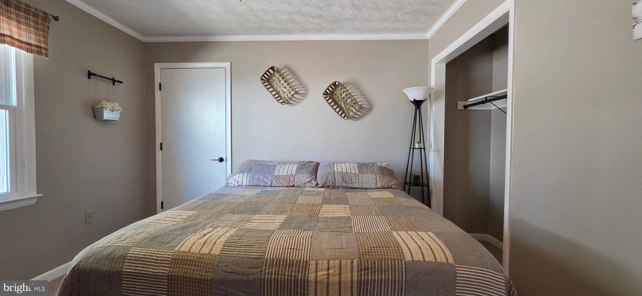 BLUE RIDGE SHORES - Residential