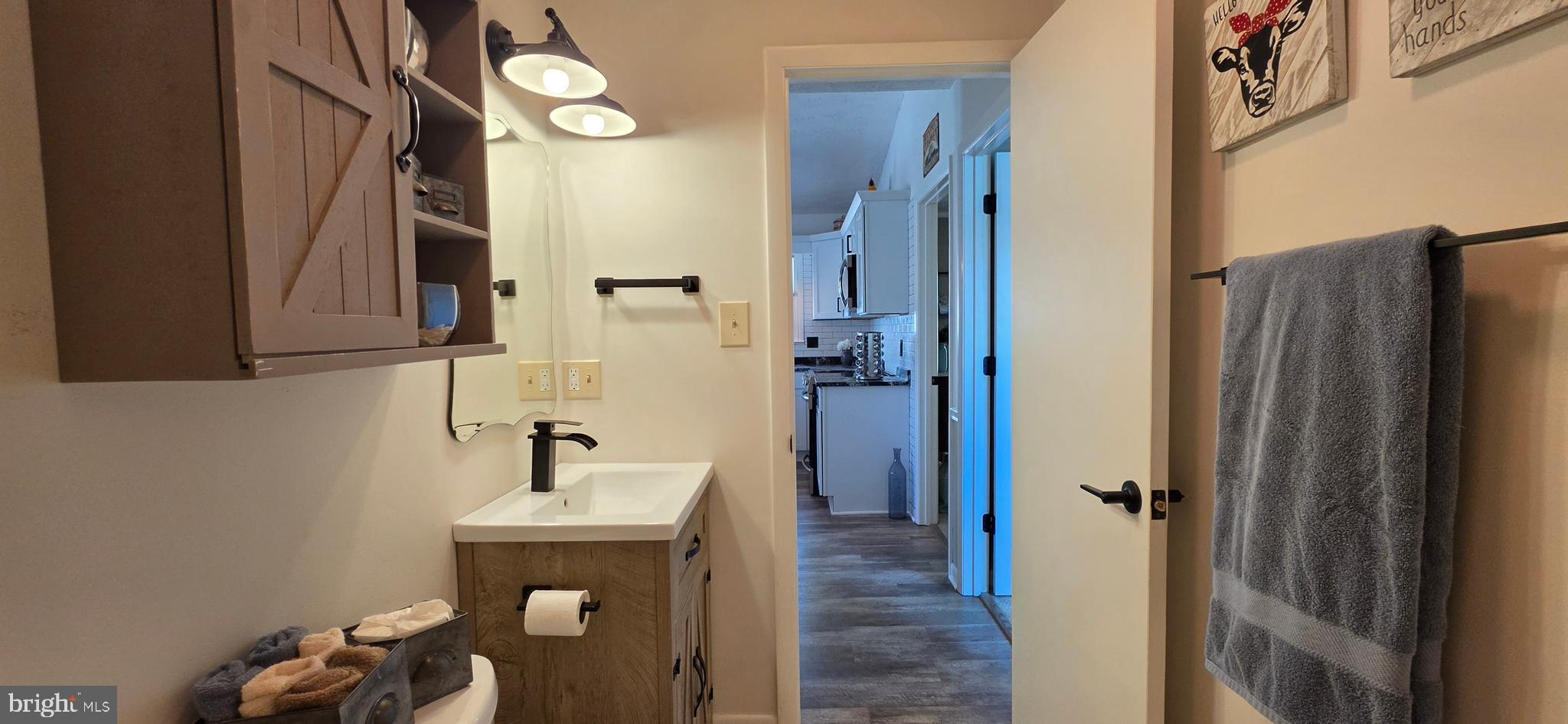 BLUE RIDGE SHORES - Residential