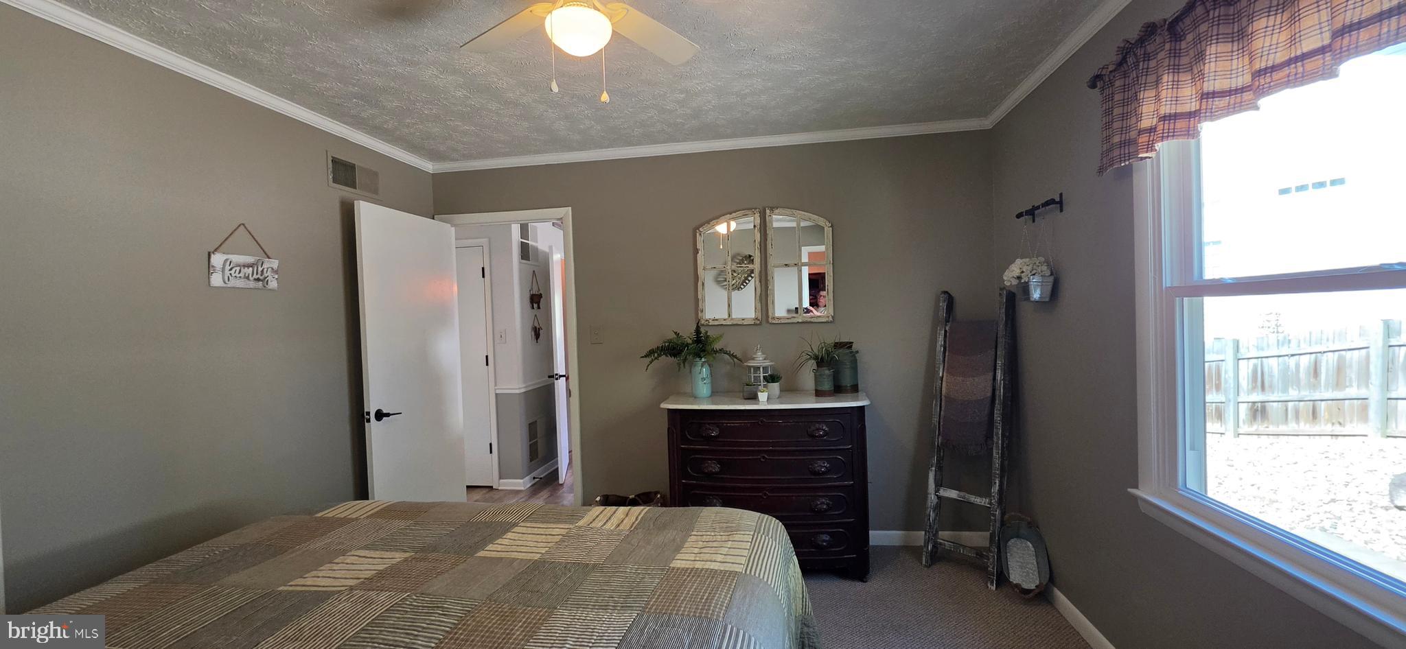 BLUE RIDGE SHORES - Residential