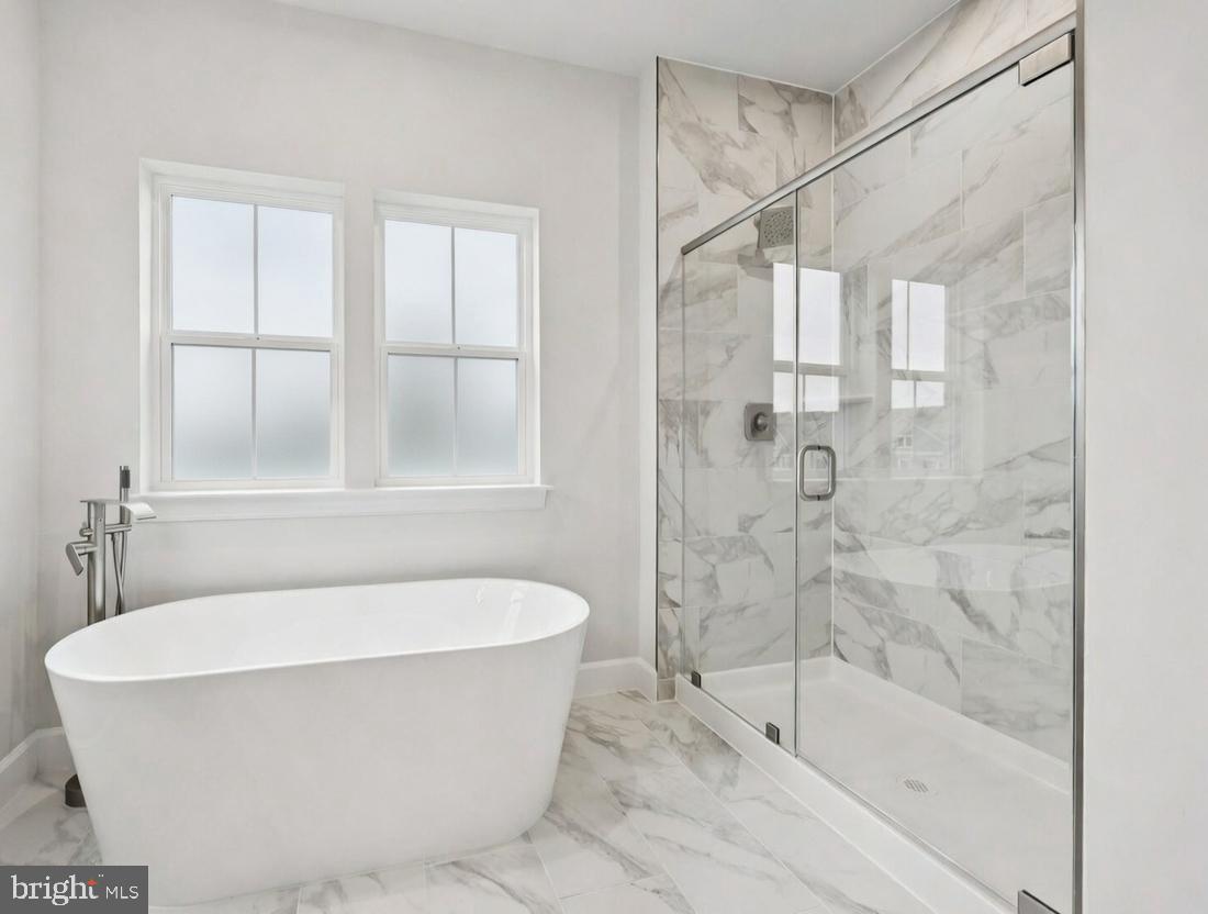 JEFFERSON SQUARE - Residential