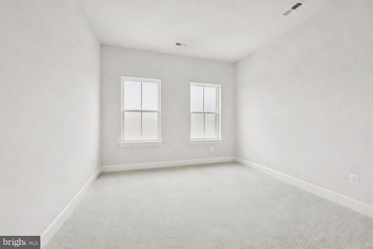 JEFFERSON SQUARE - Residential