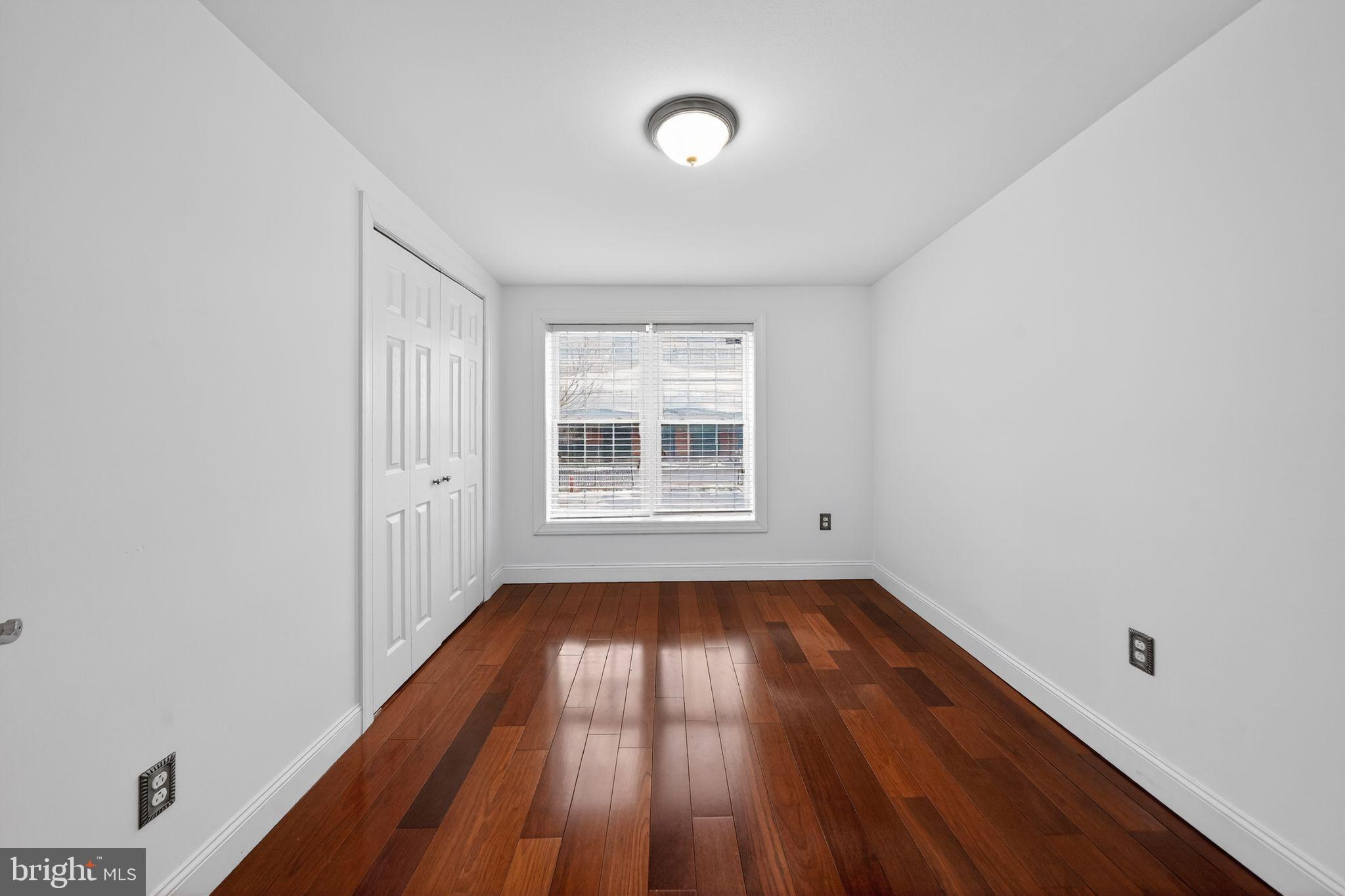 GRADUATE HOSPITAL - Residential