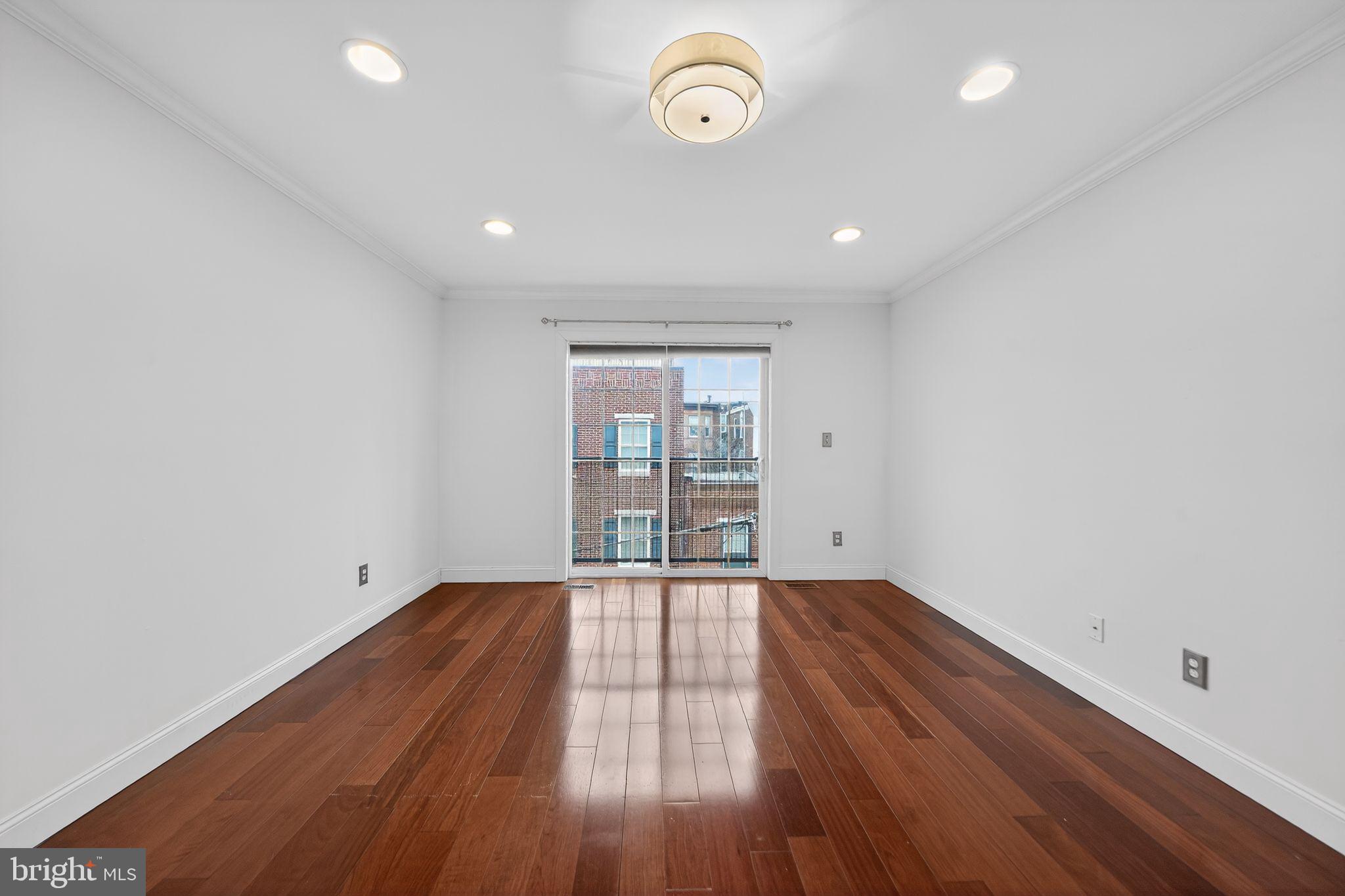 GRADUATE HOSPITAL - Residential