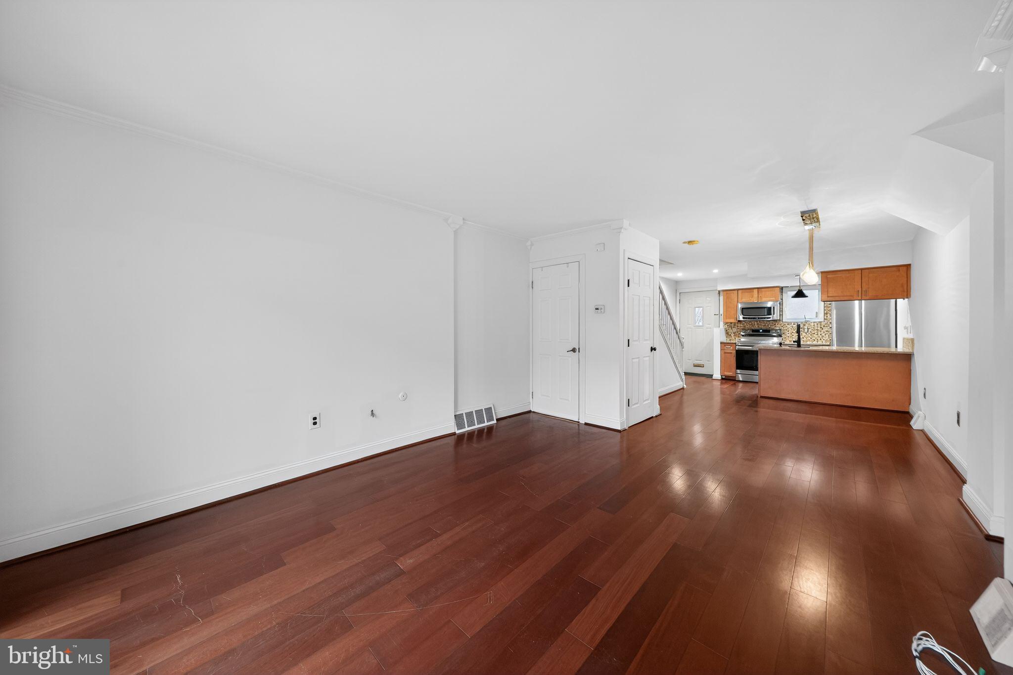 GRADUATE HOSPITAL - Residential