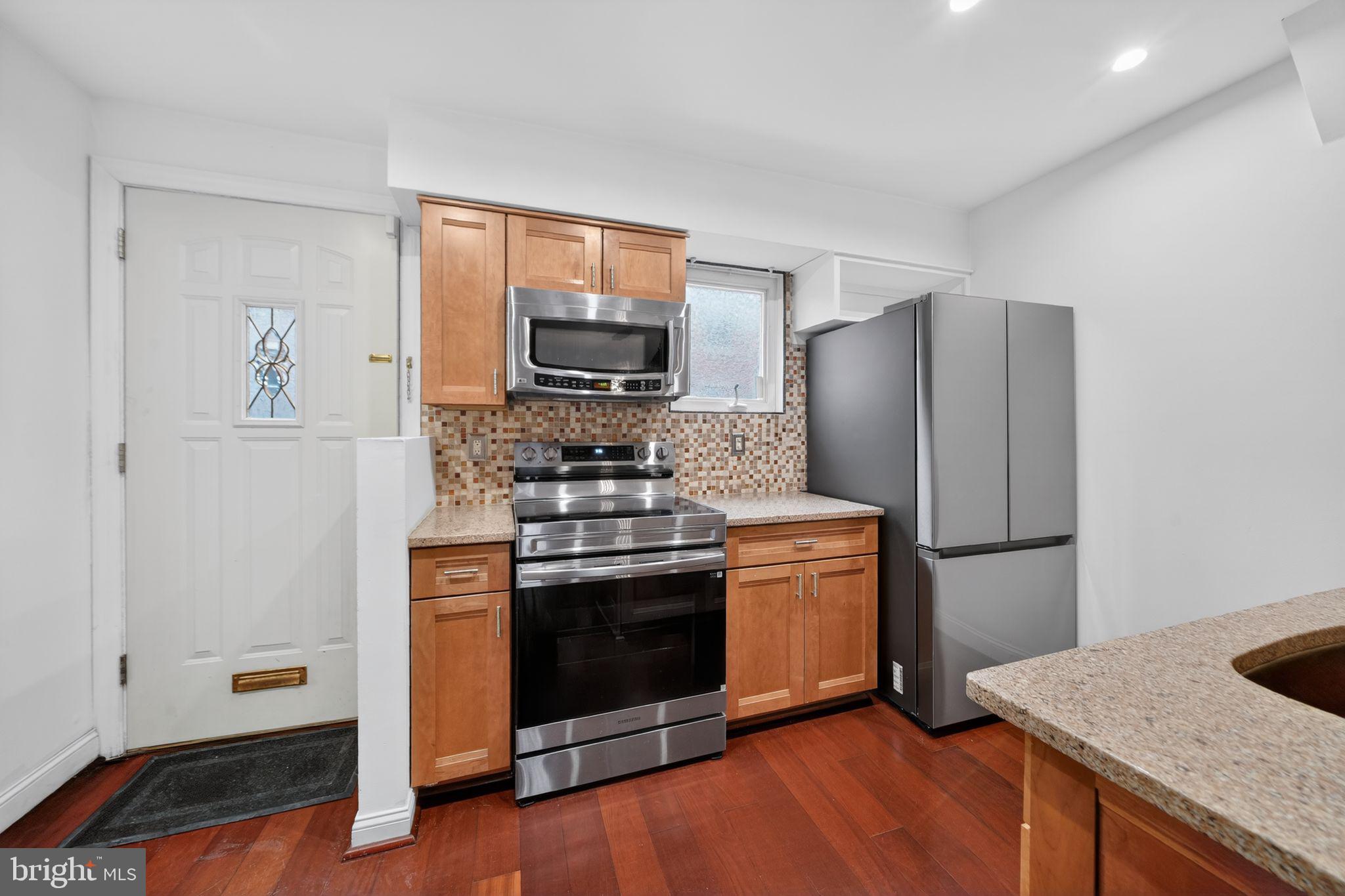 GRADUATE HOSPITAL - Residential