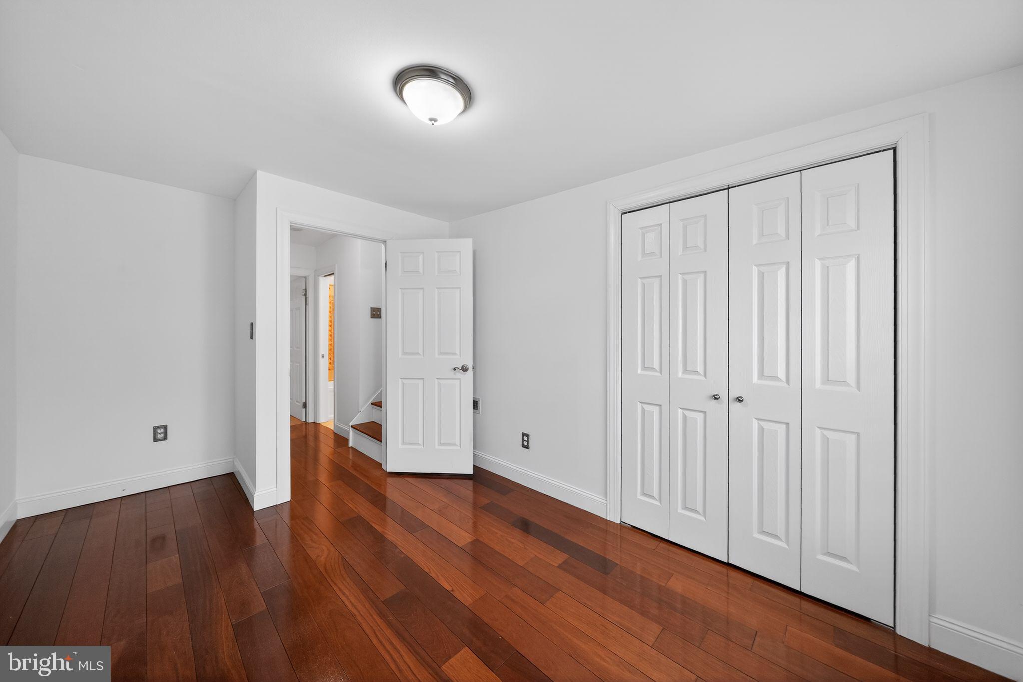 GRADUATE HOSPITAL - Residential