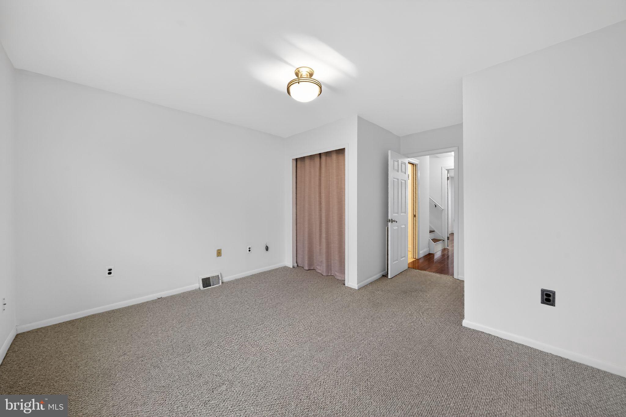 GRADUATE HOSPITAL - Residential