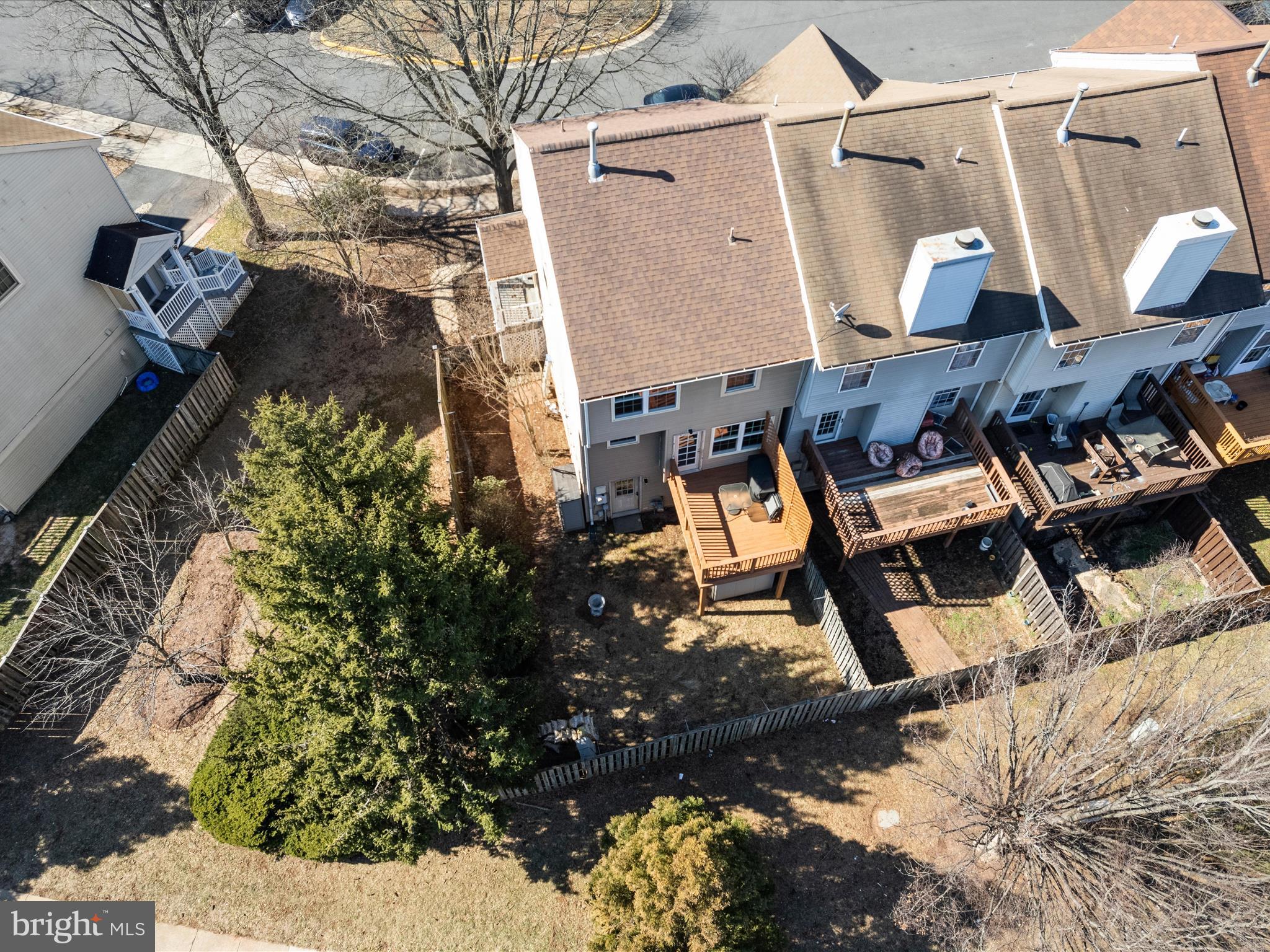 WOODSTONE - Residential