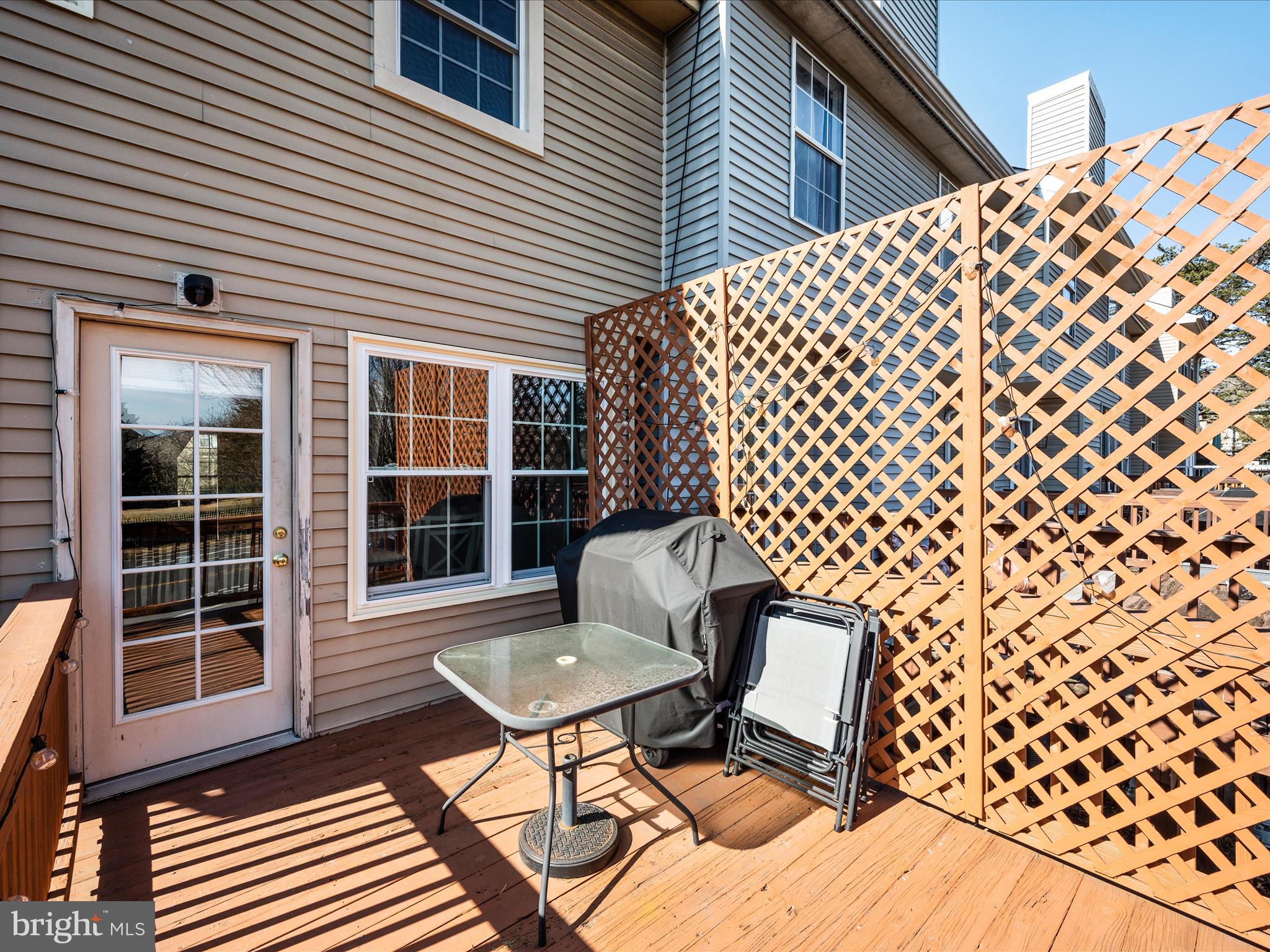 WOODSTONE - Residential