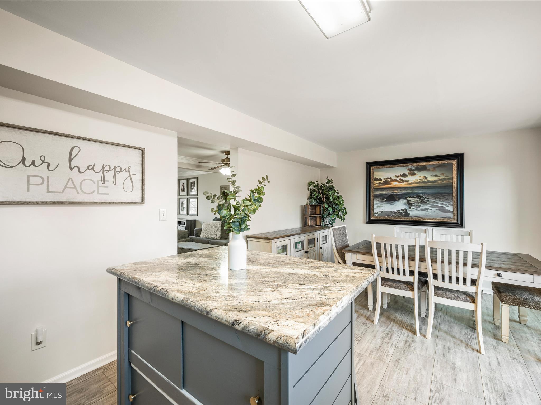 WOODSTONE - Residential