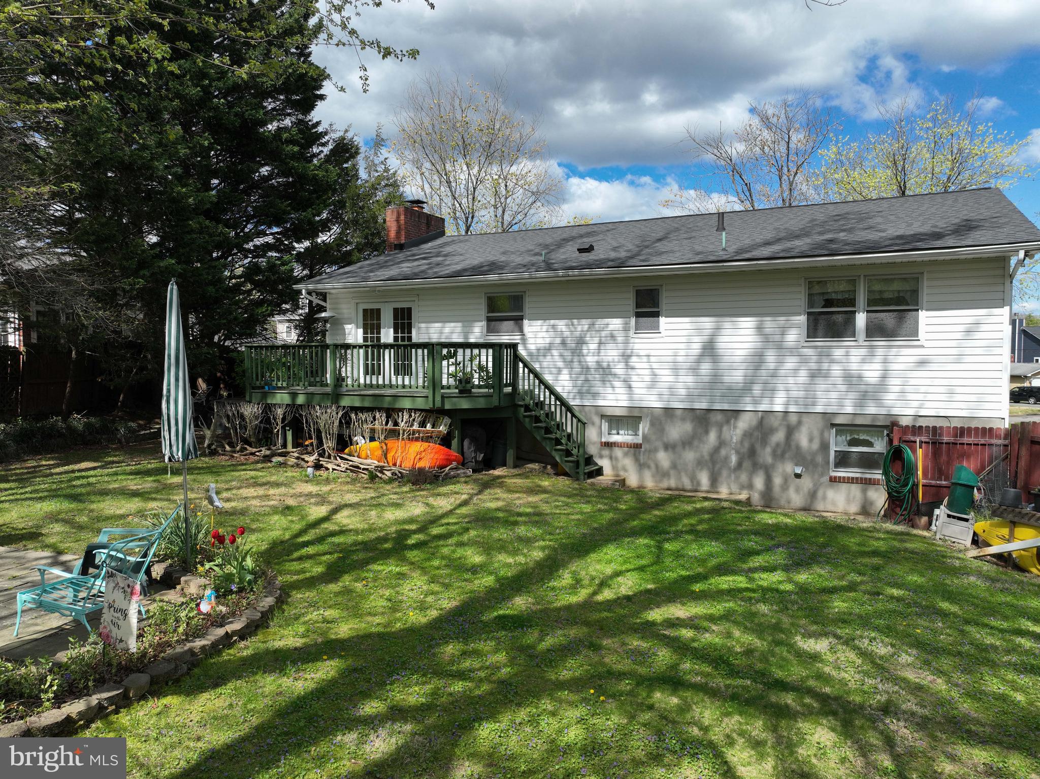 LOCH HAVEN BEACH - Residential