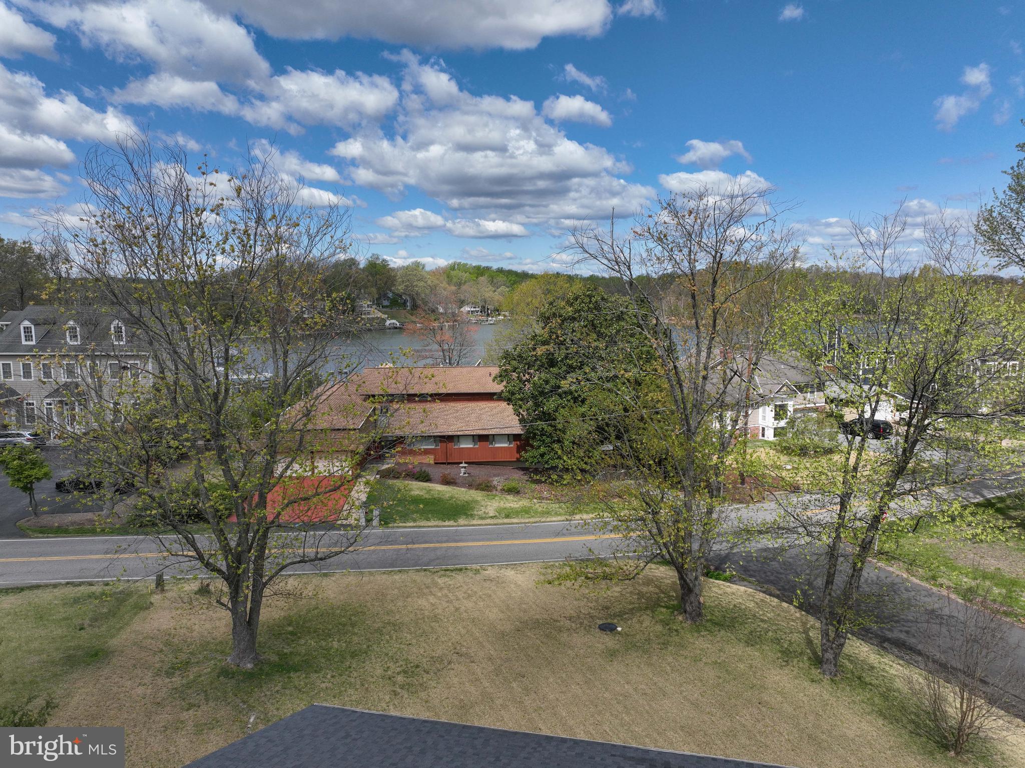 LOCH HAVEN BEACH - Residential