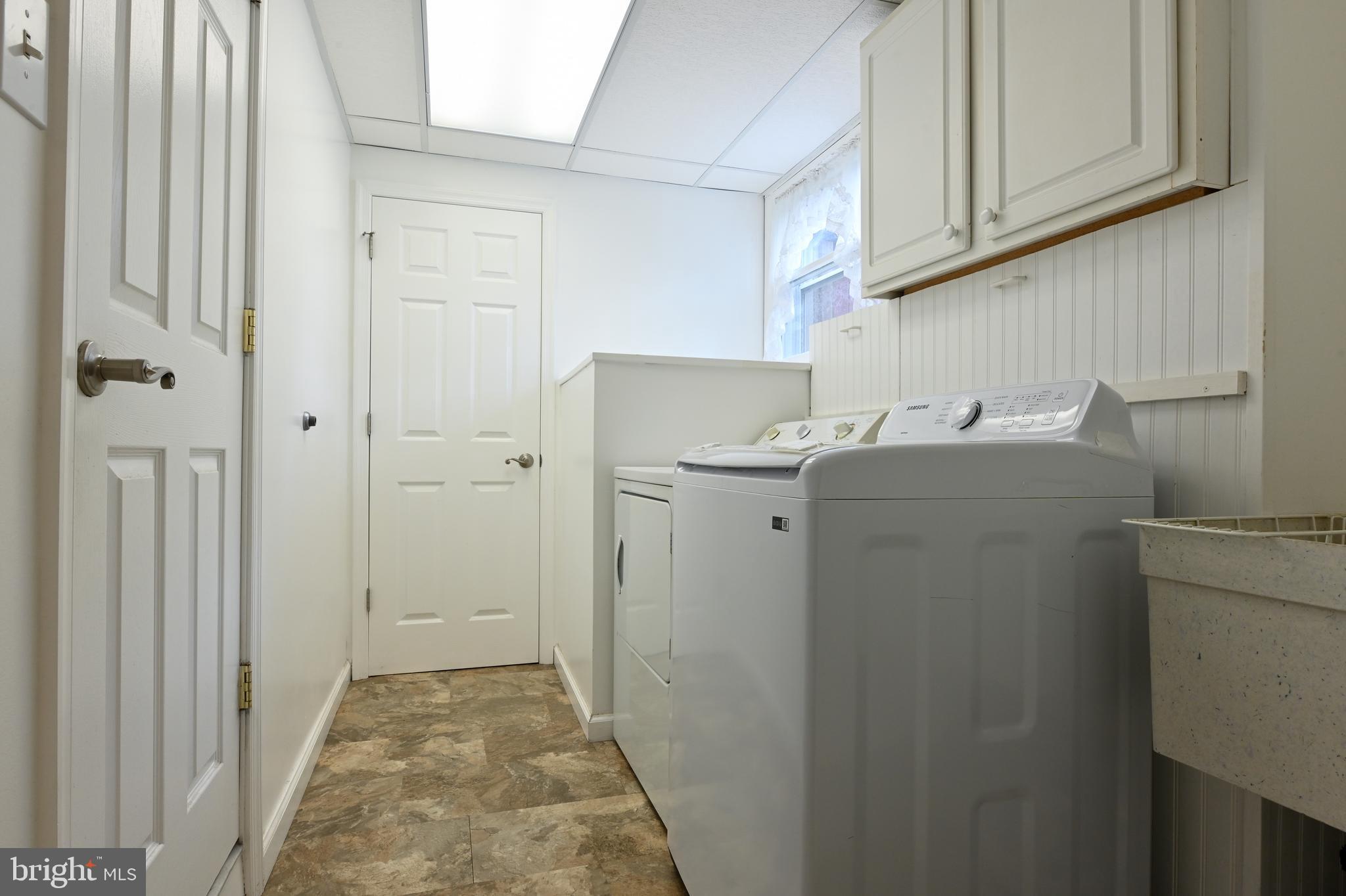 LOCH HAVEN BEACH - Residential