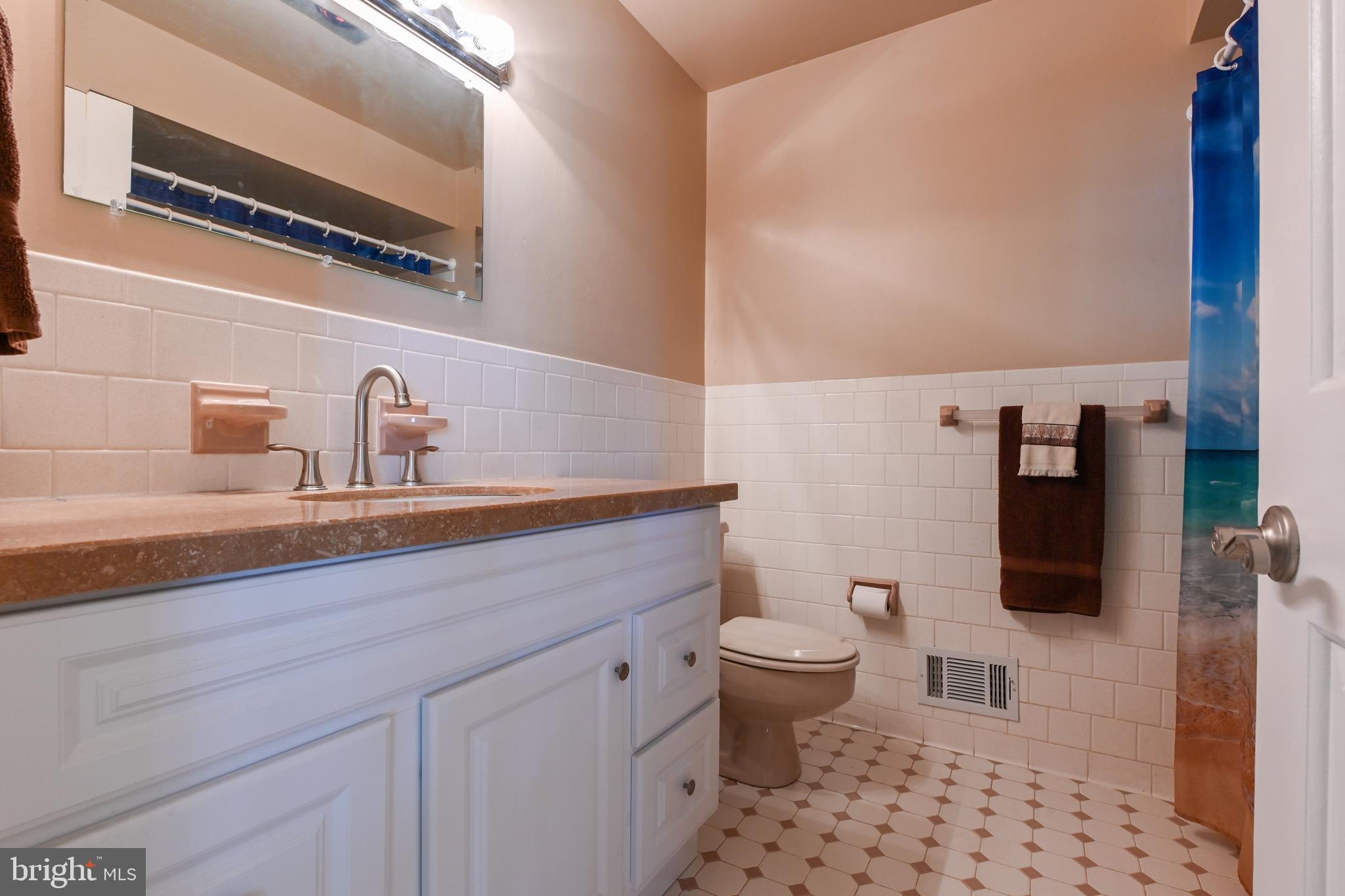 LOCH HAVEN BEACH - Residential