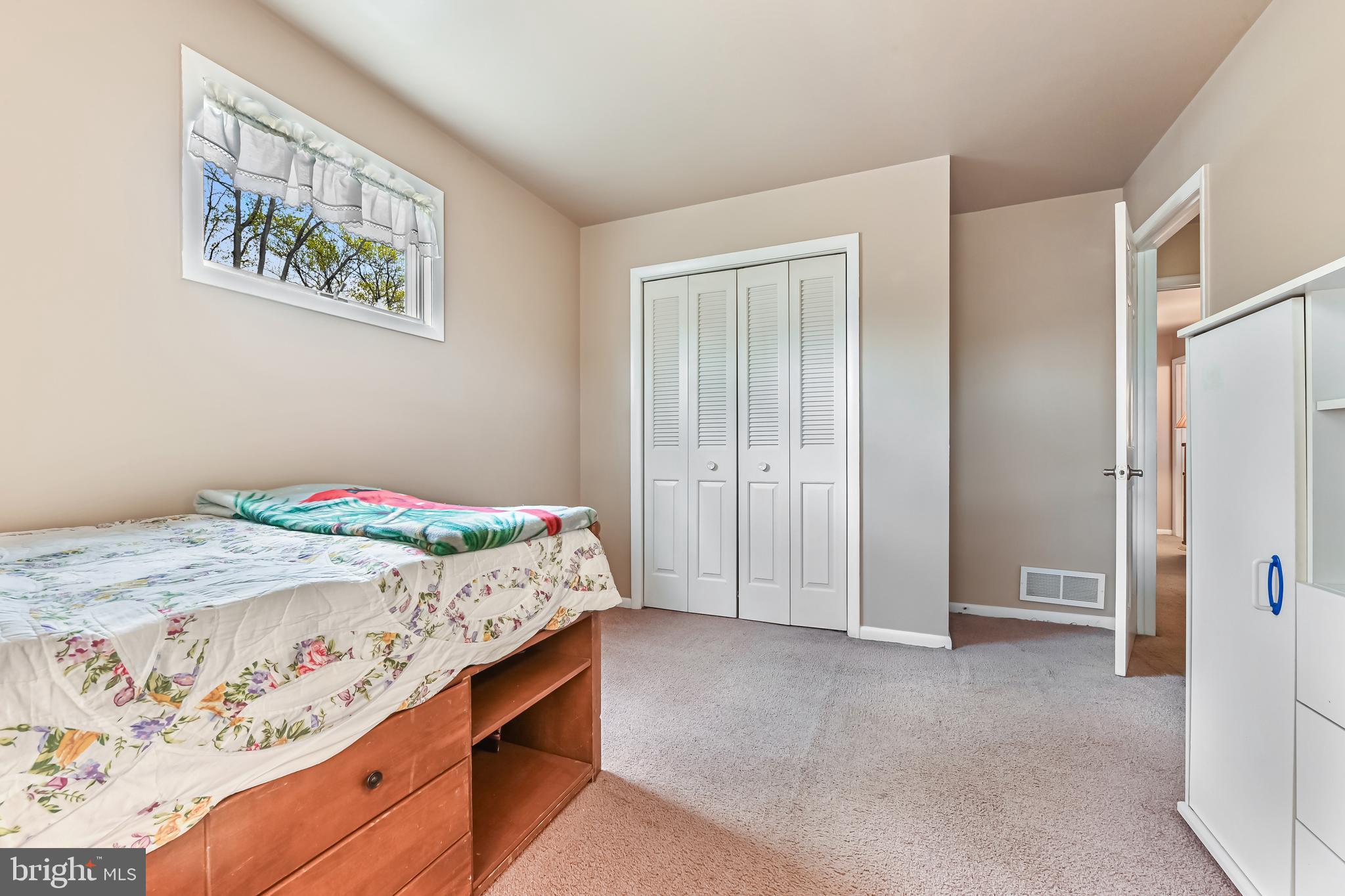 LOCH HAVEN BEACH - Residential