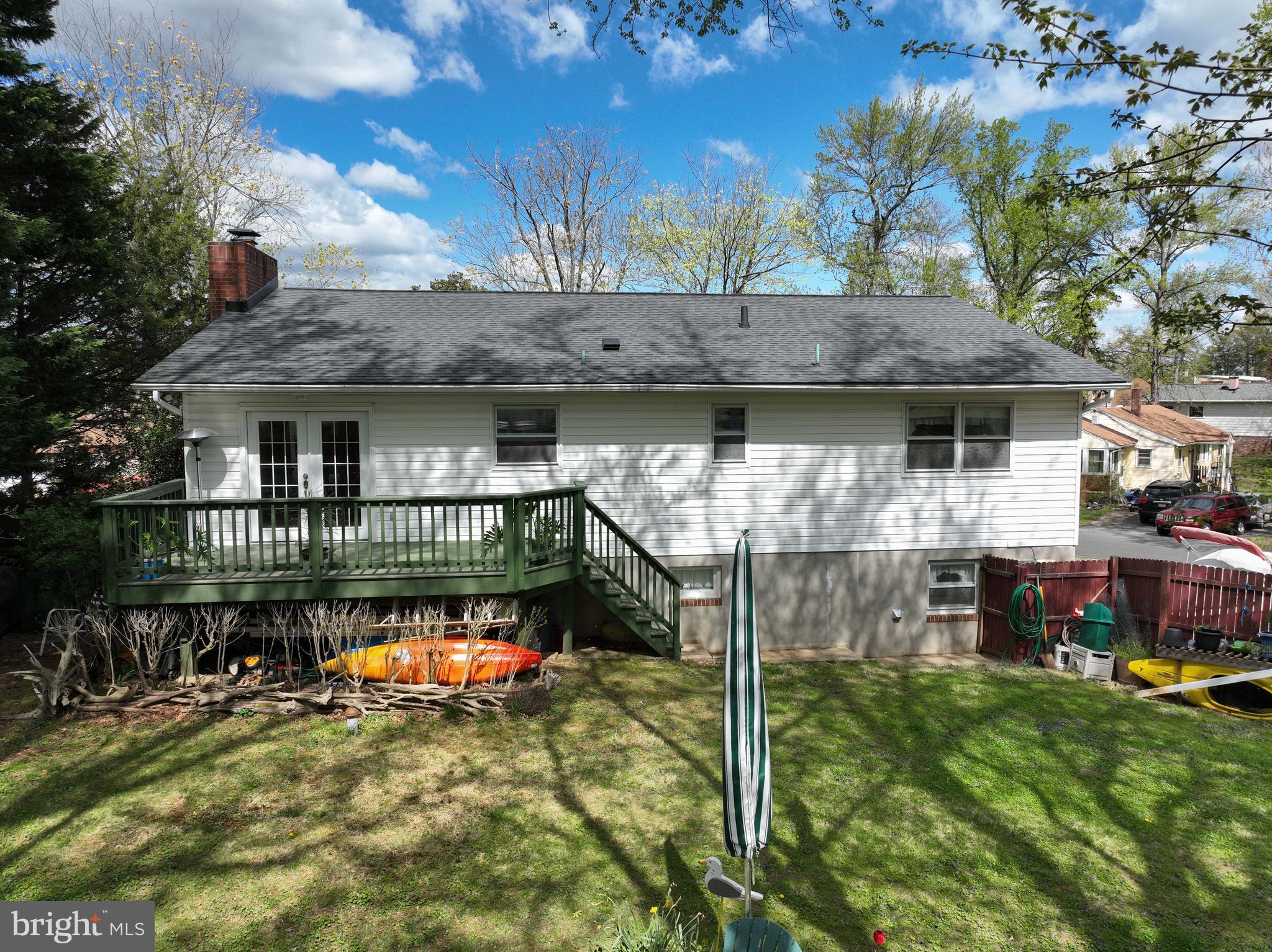 LOCH HAVEN BEACH - Residential