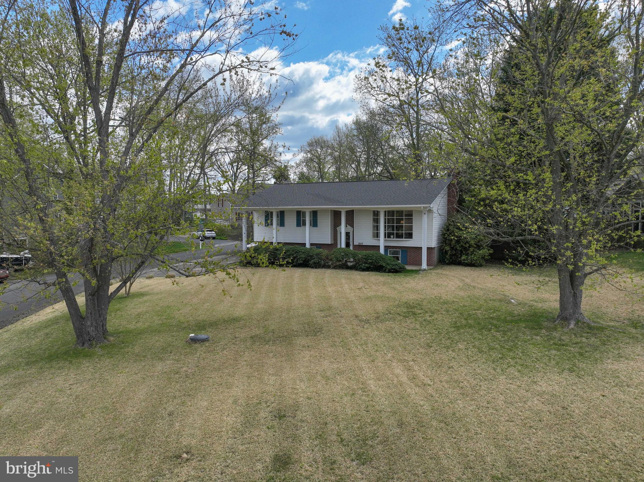 LOCH HAVEN BEACH - Residential