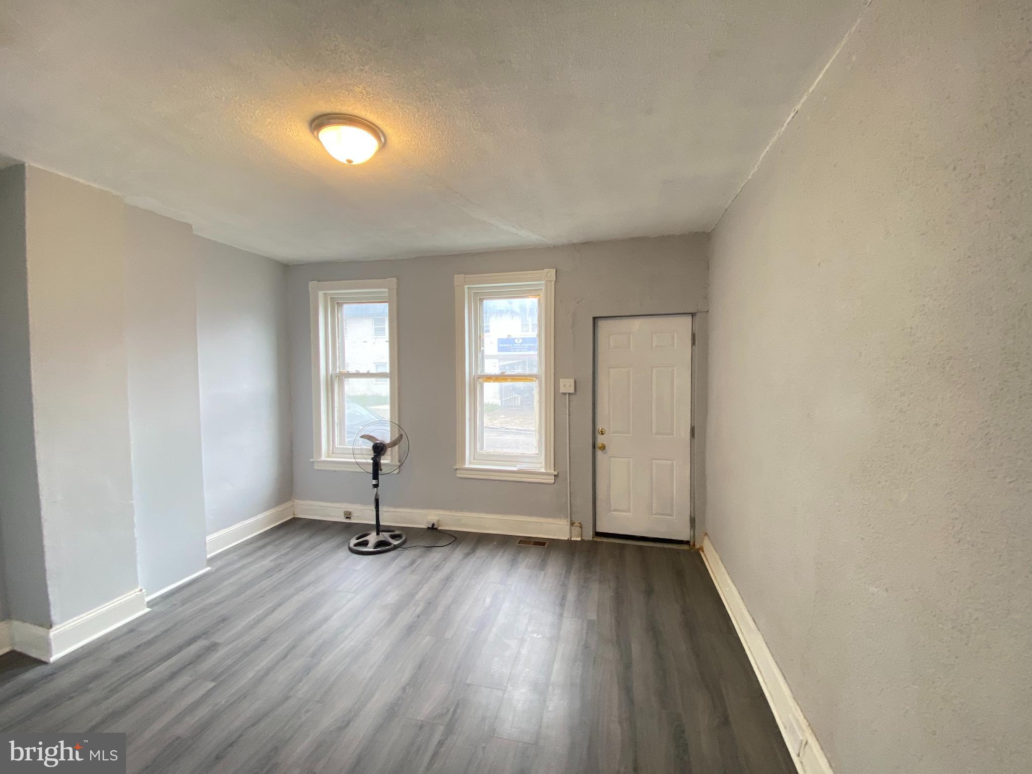 5916 MAGNOLIA STREET