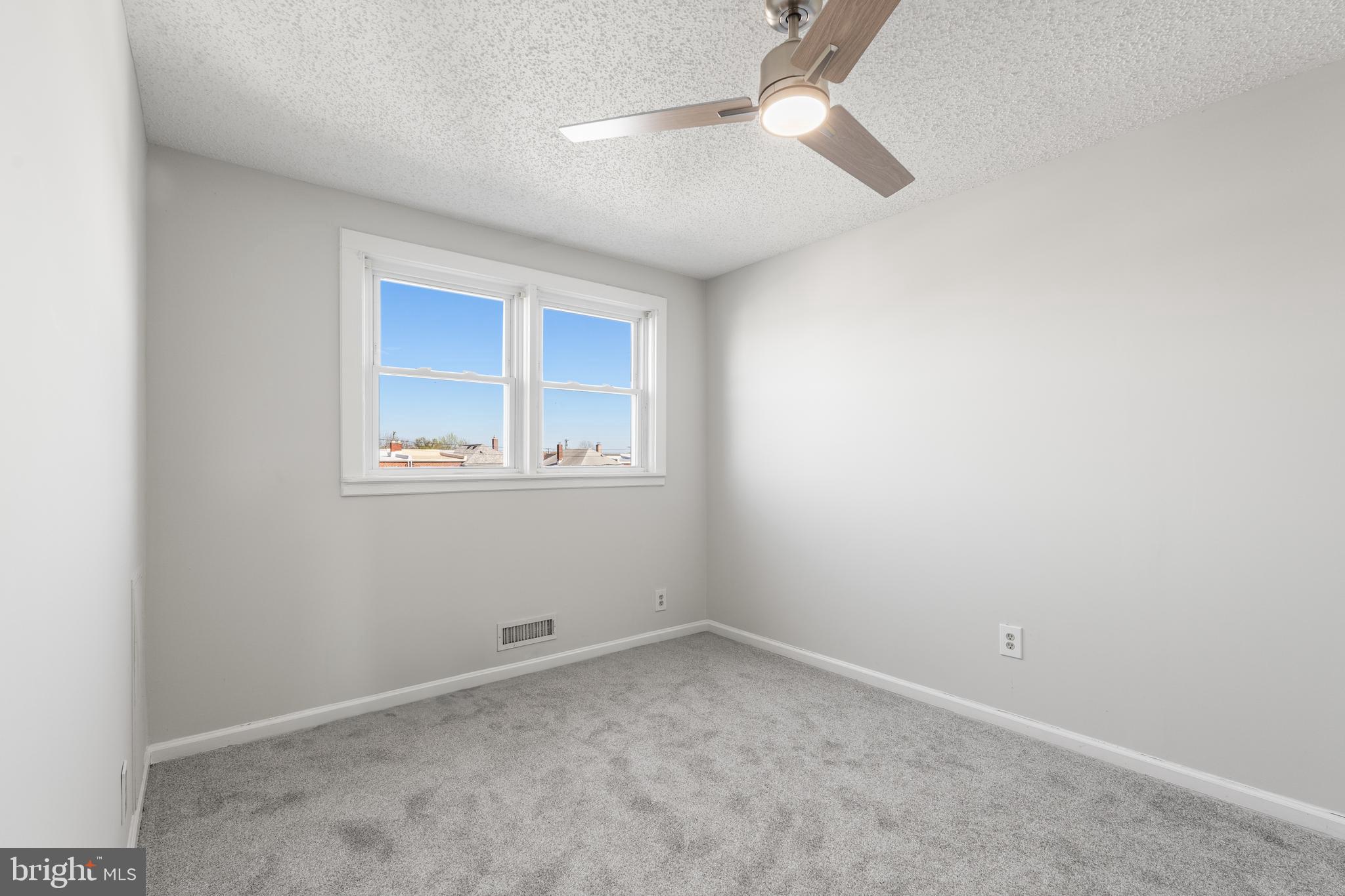 SOUTHBROOK - Residential