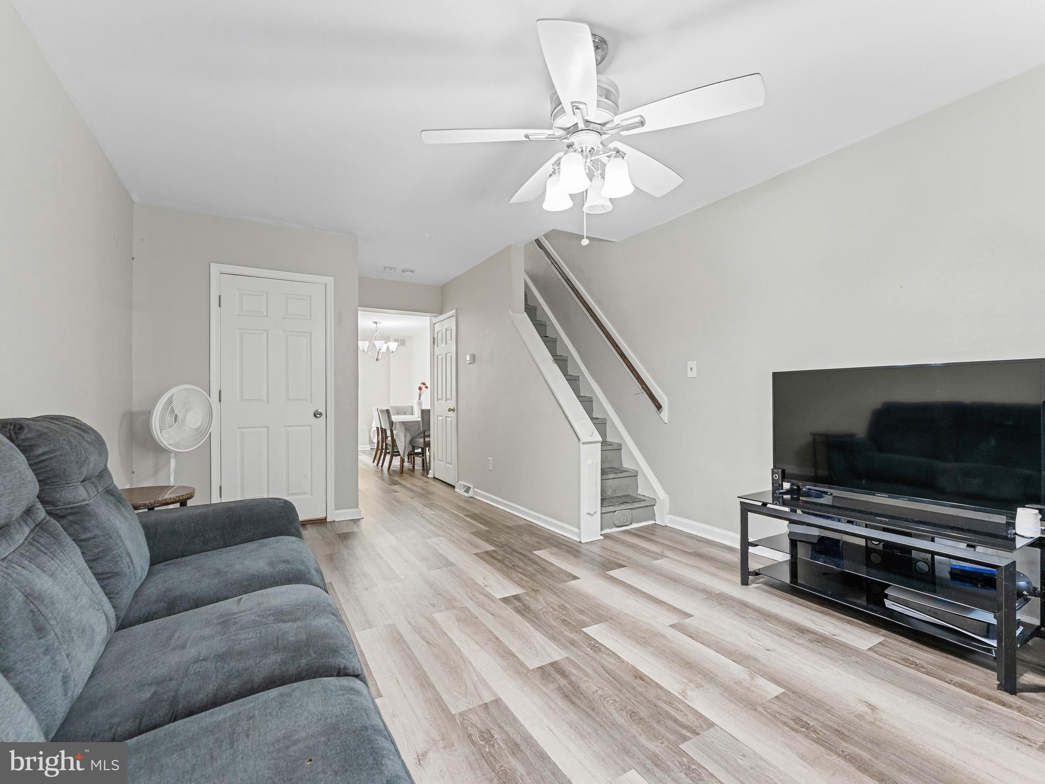 902 CLIFFORD BROWN WALK