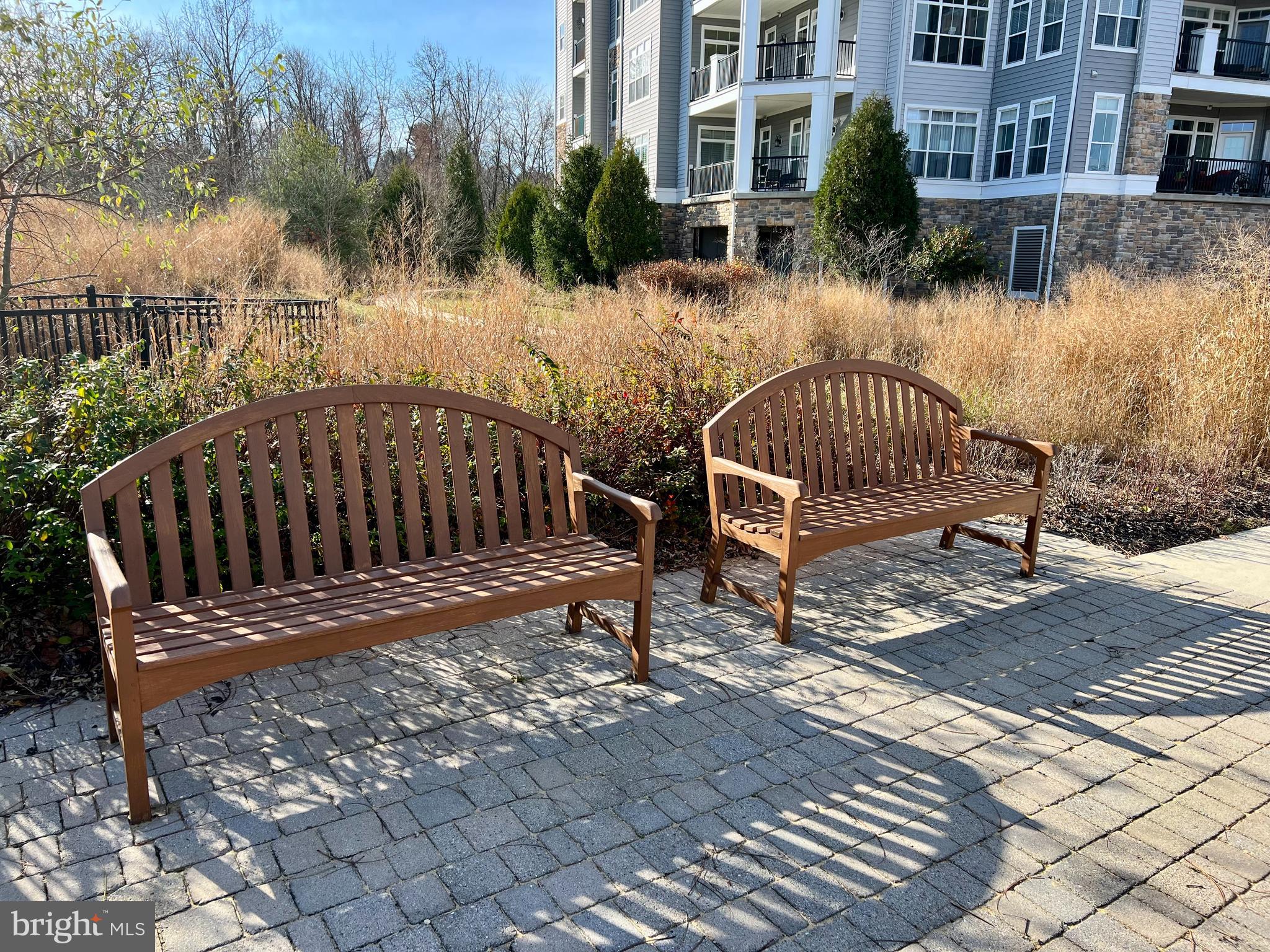 THE BLUFFS AT QUARRY LAKE - Residential