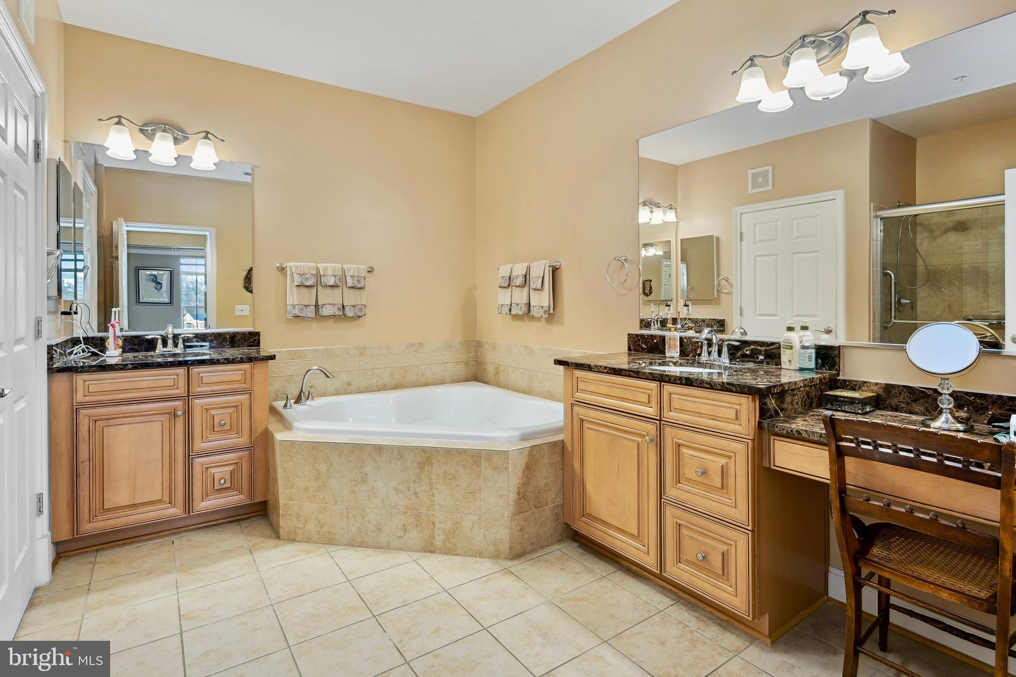 THE BLUFFS AT QUARRY LAKE - Residential