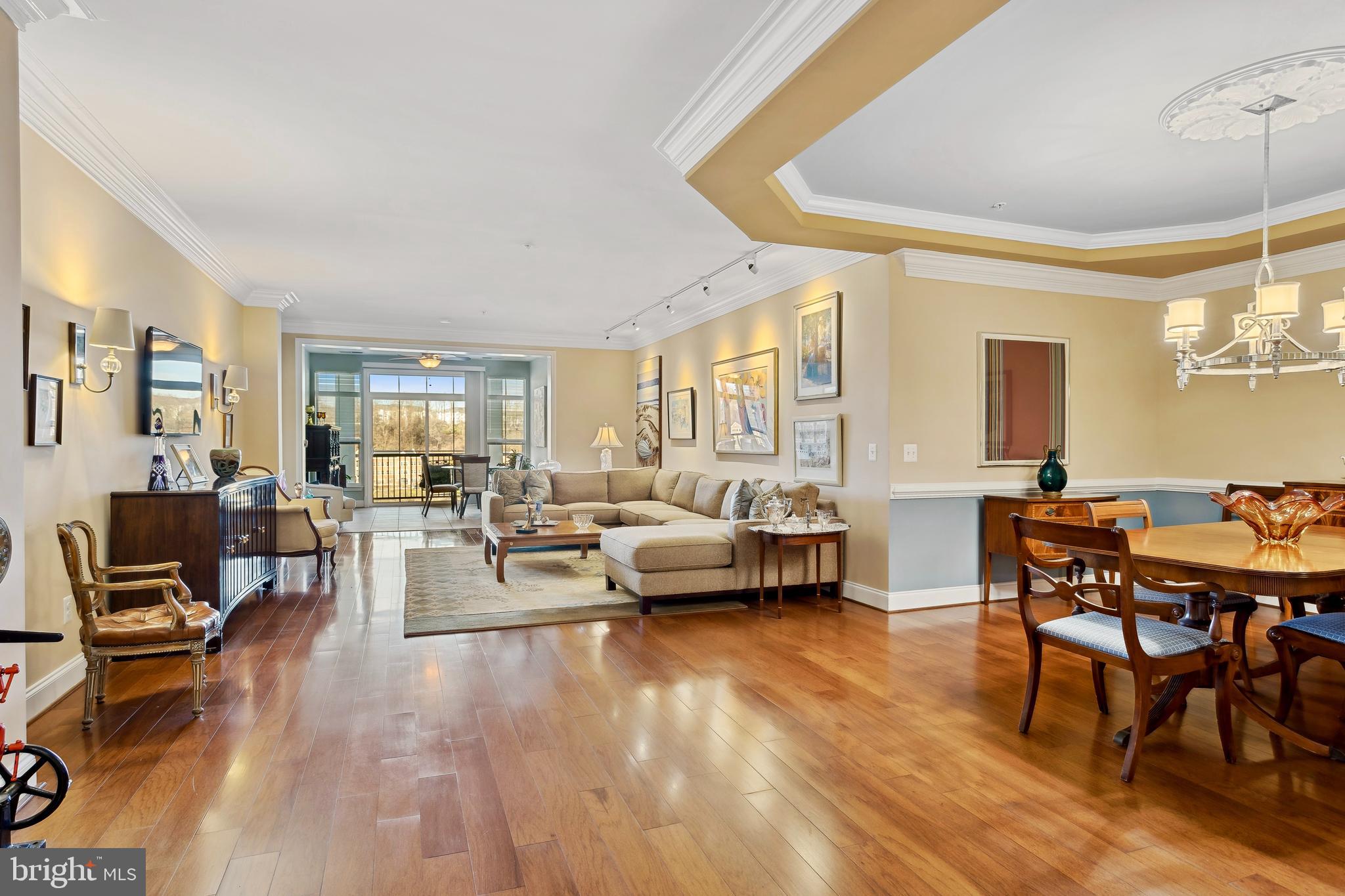 THE BLUFFS AT QUARRY LAKE - Residential