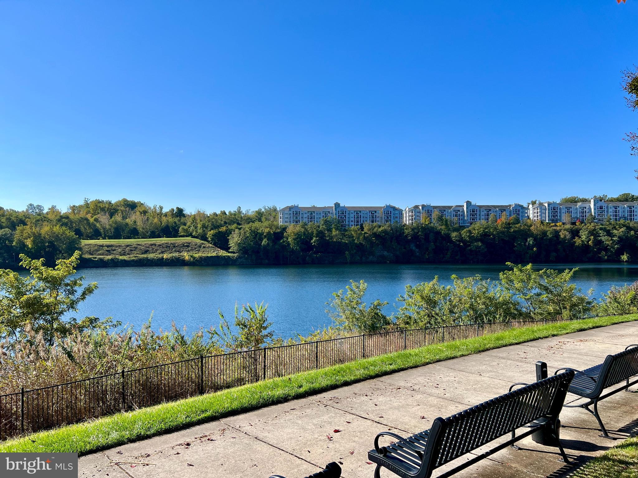 THE BLUFFS AT QUARRY LAKE - Residential