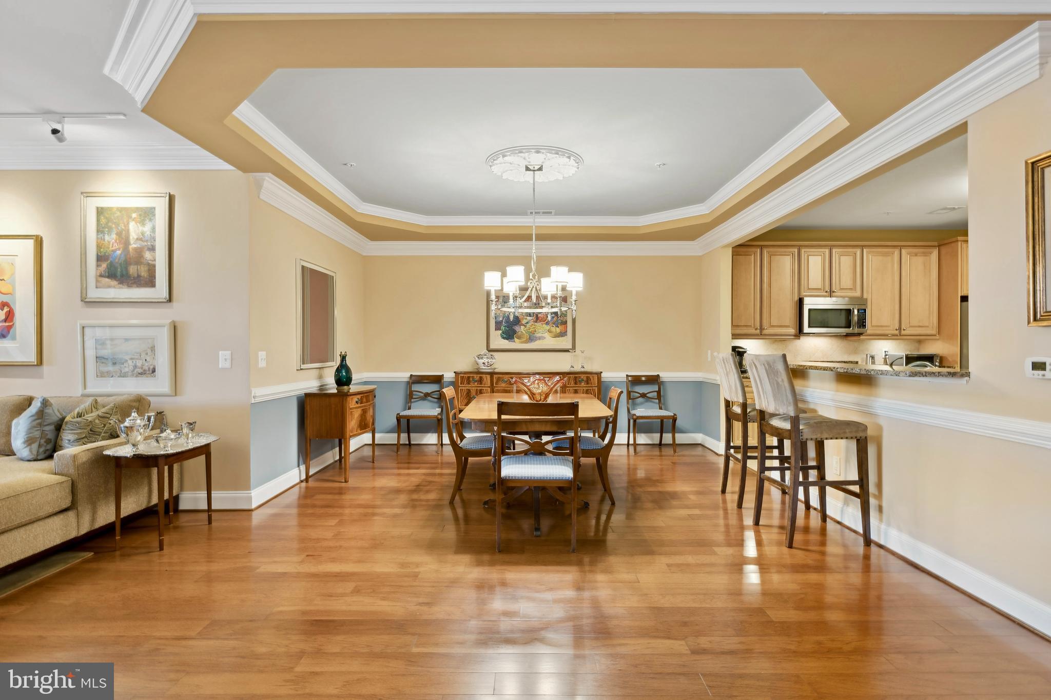 THE BLUFFS AT QUARRY LAKE - Residential