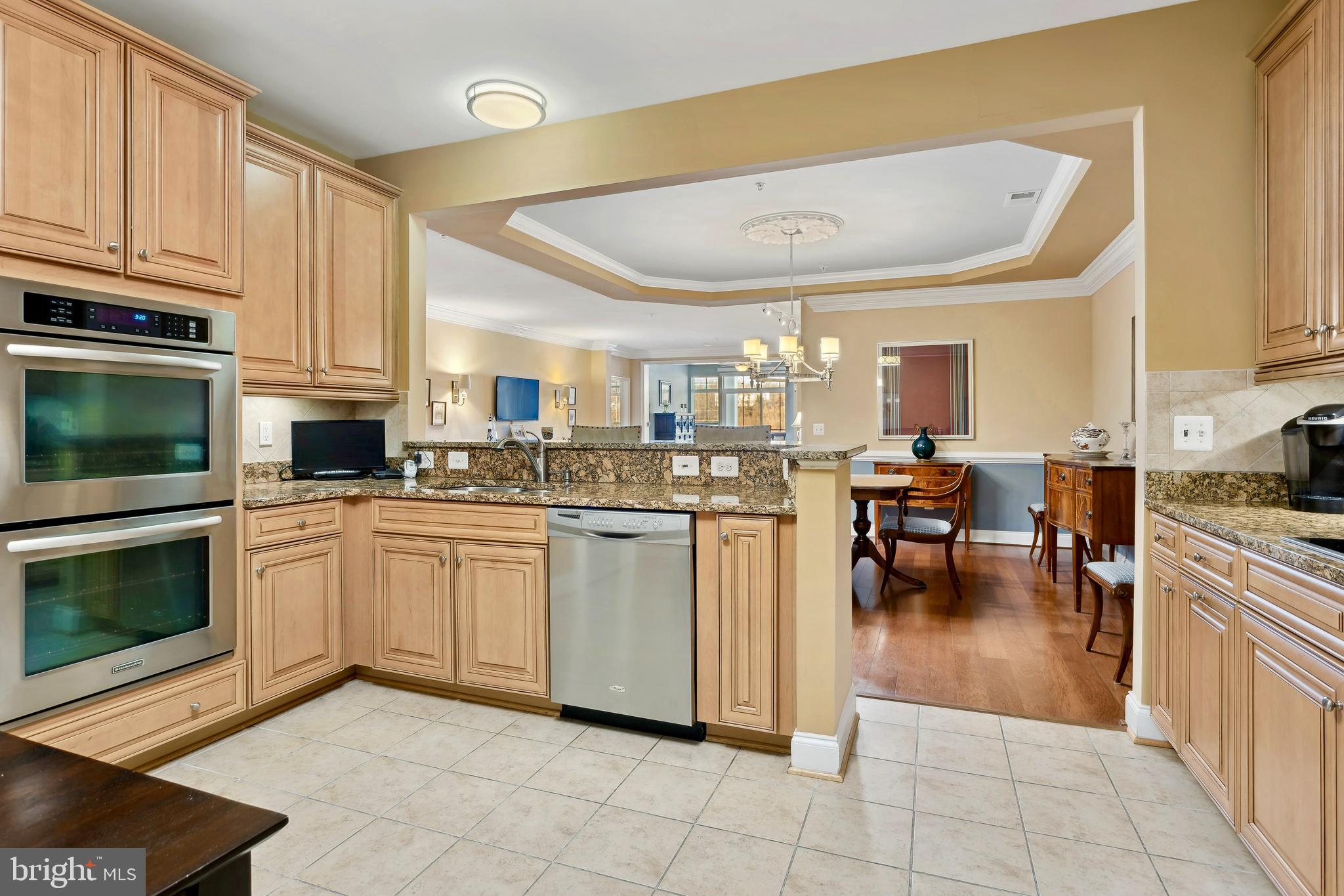 THE BLUFFS AT QUARRY LAKE - Residential