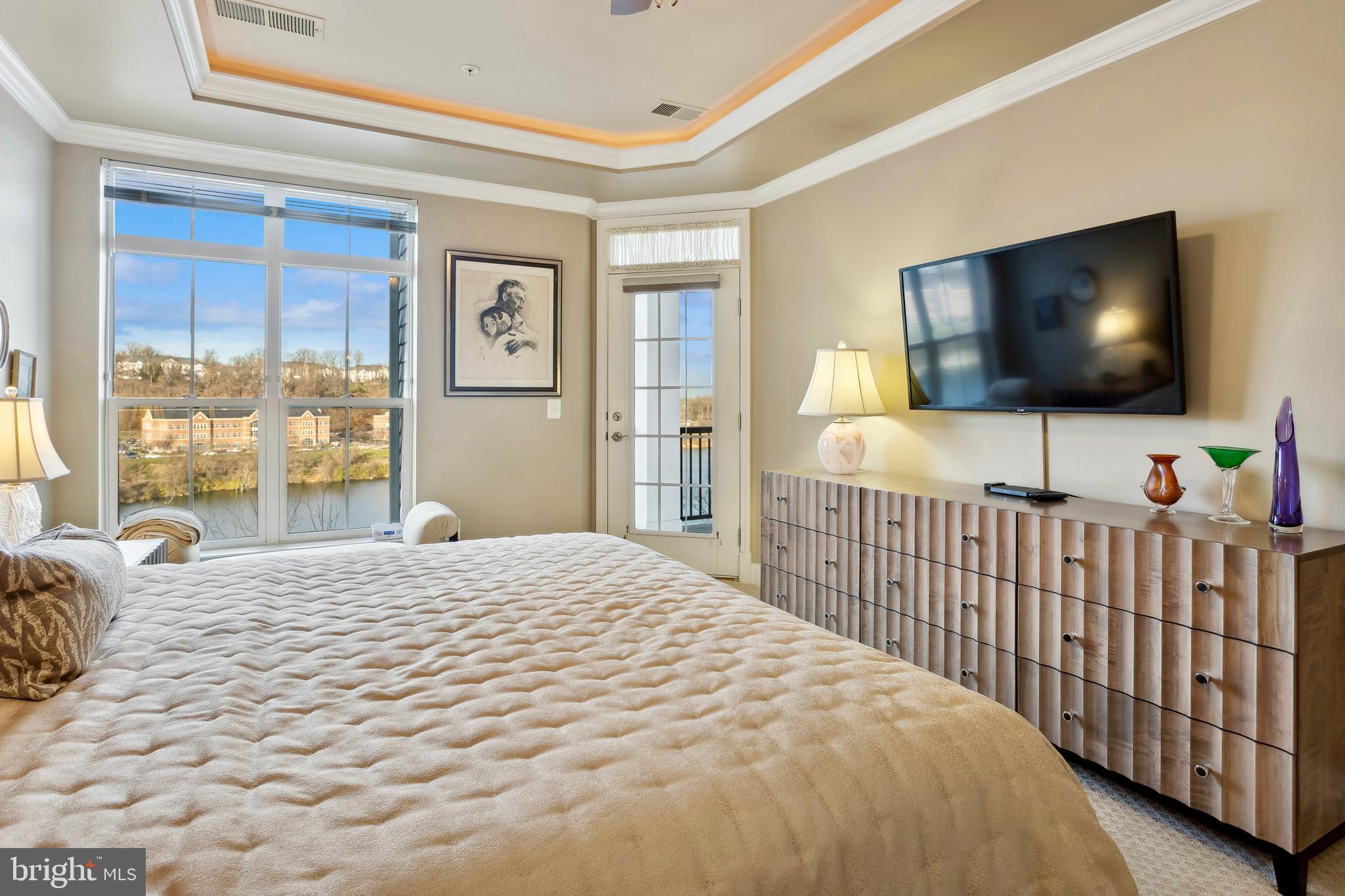 THE BLUFFS AT QUARRY LAKE - Residential